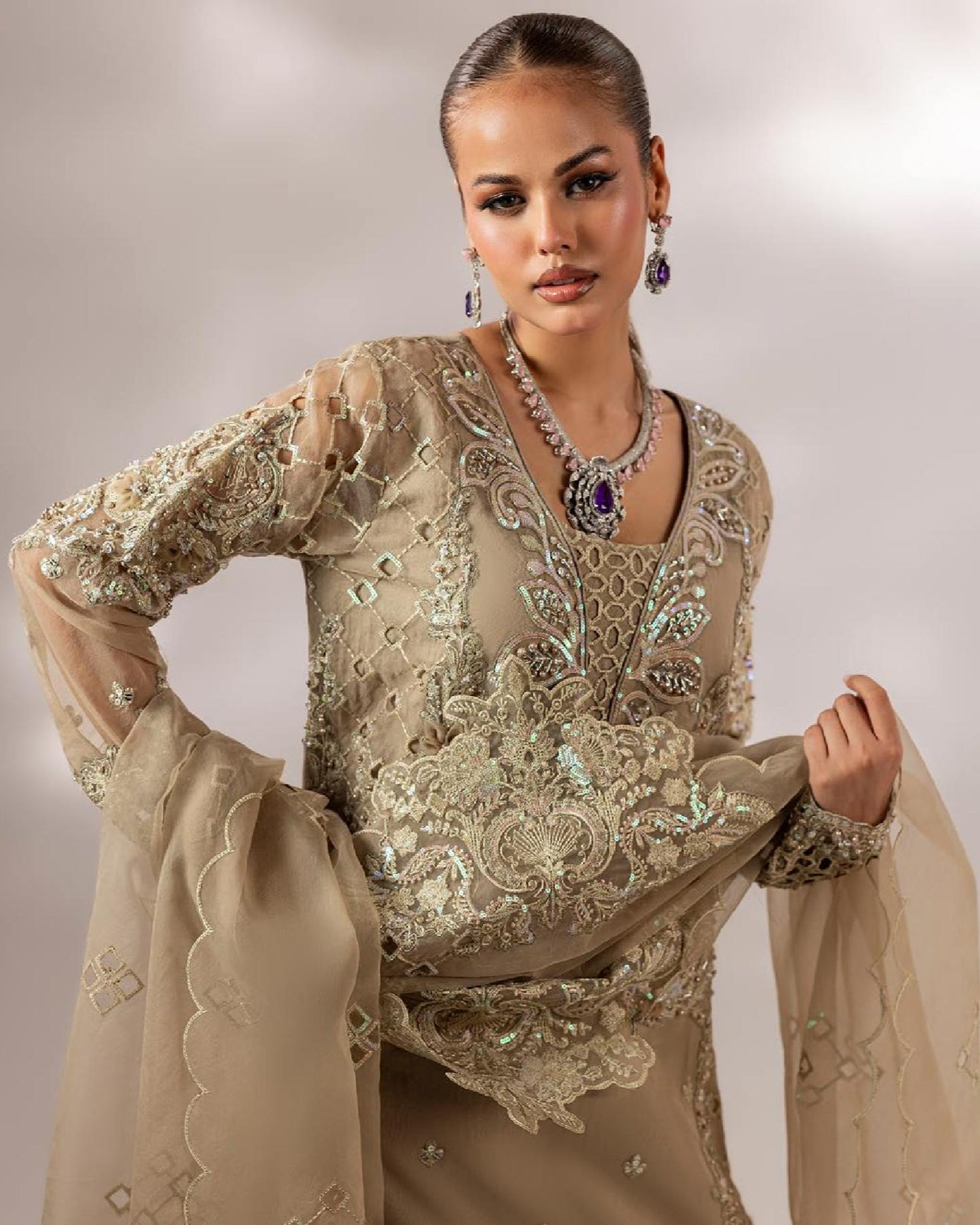 Lamhay ZQ 2571 Beige