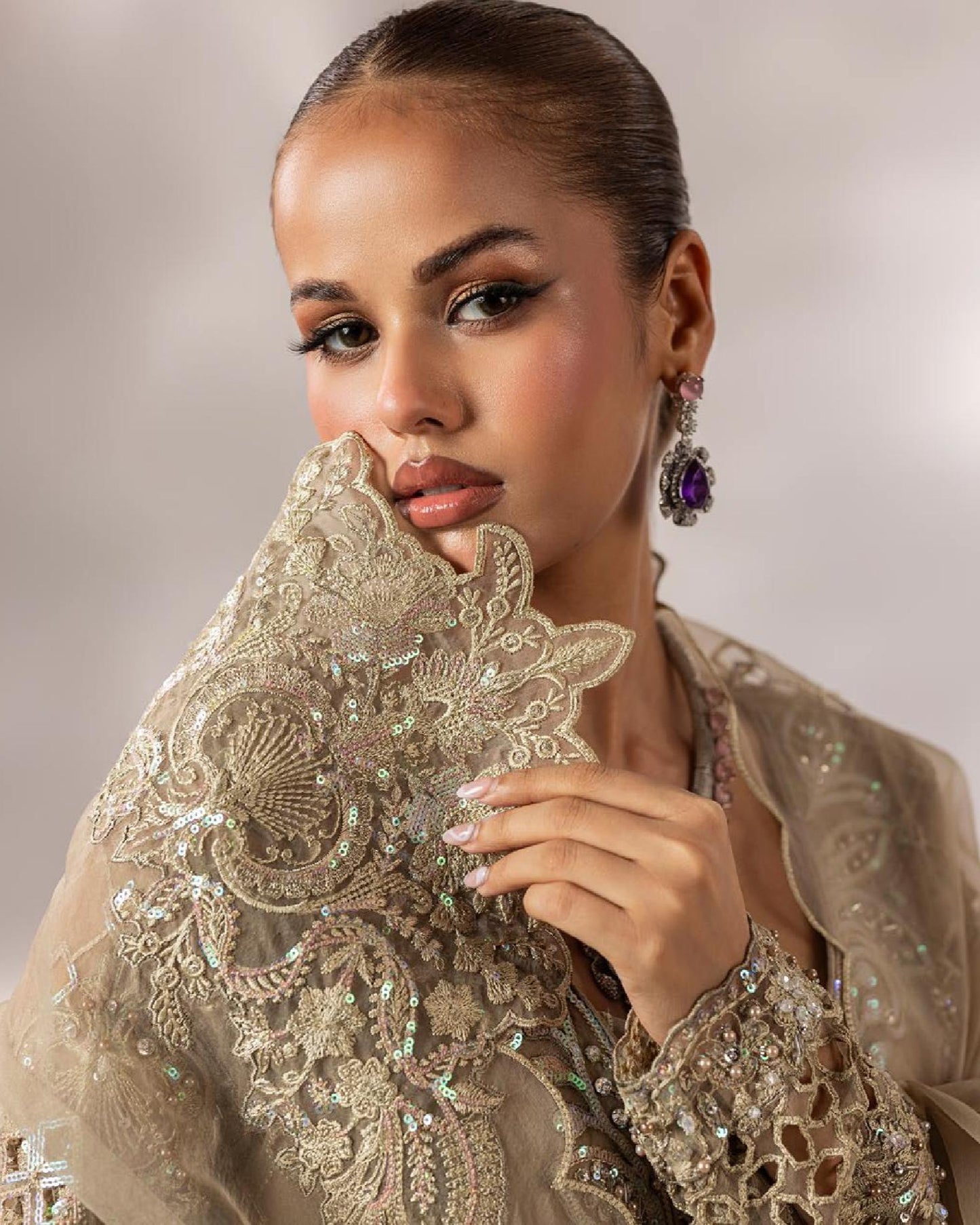 Lamhay ZQ 2571 Beige