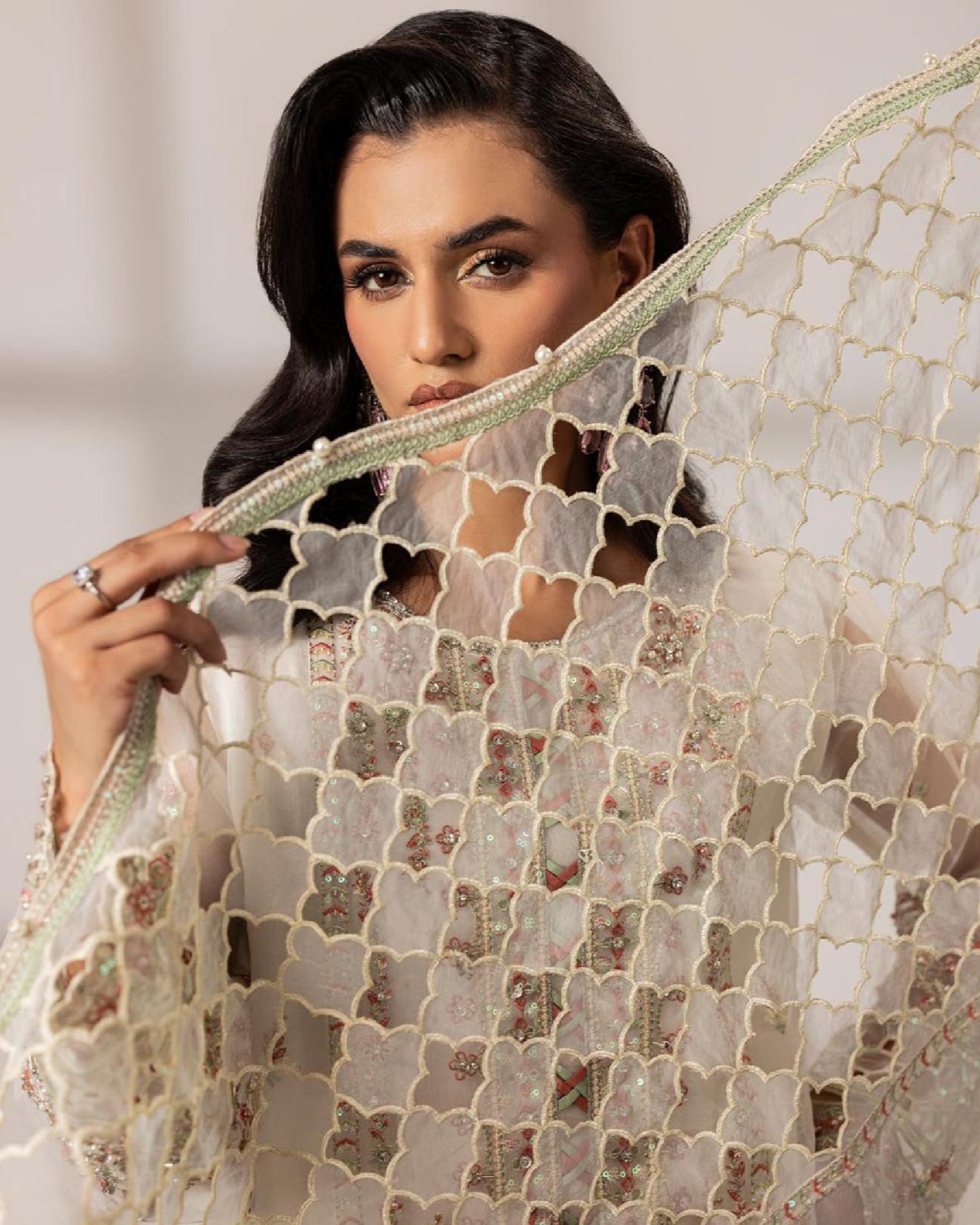 Lamhay ZQ 2568 Ivory