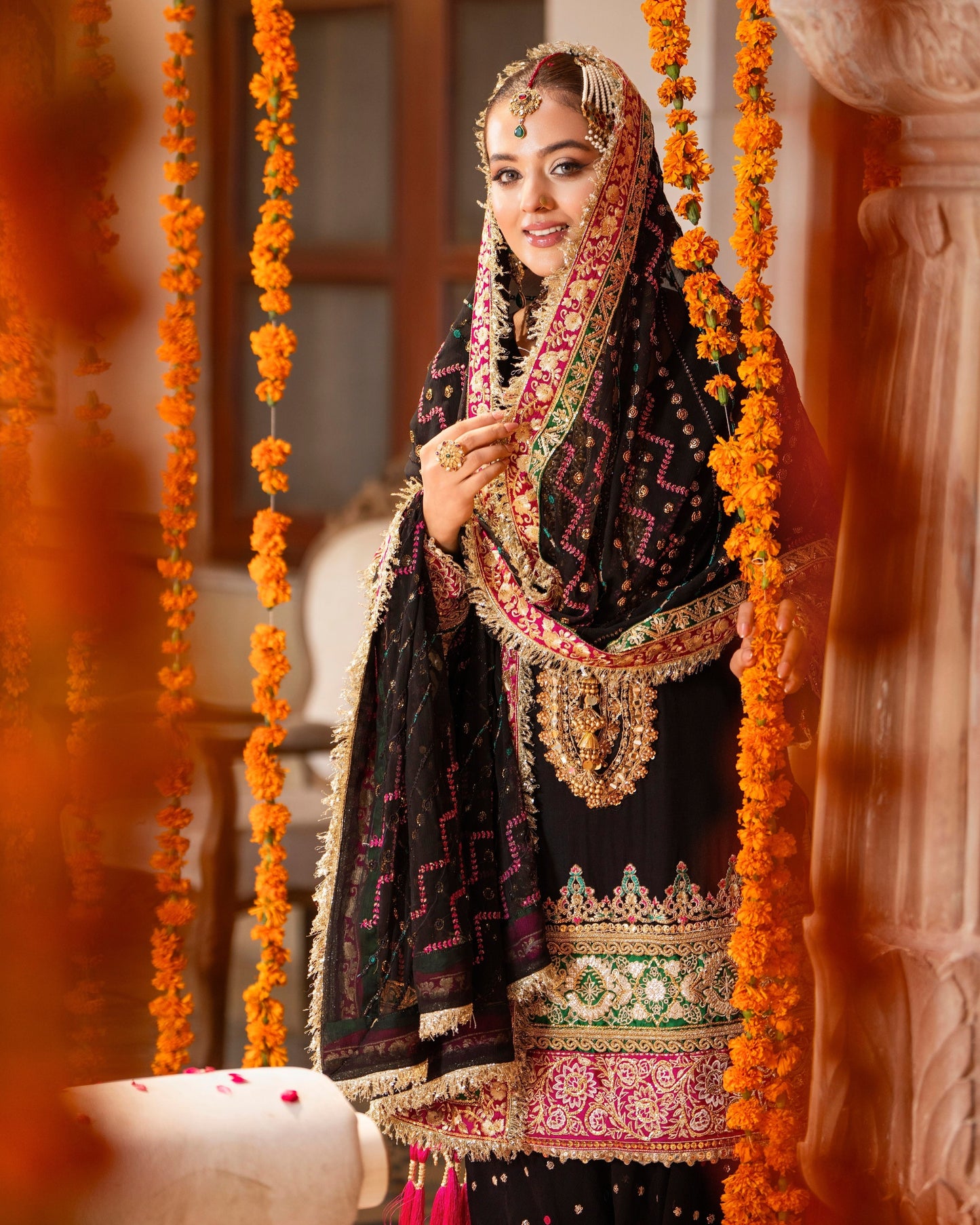 Karma 484 Sable Black