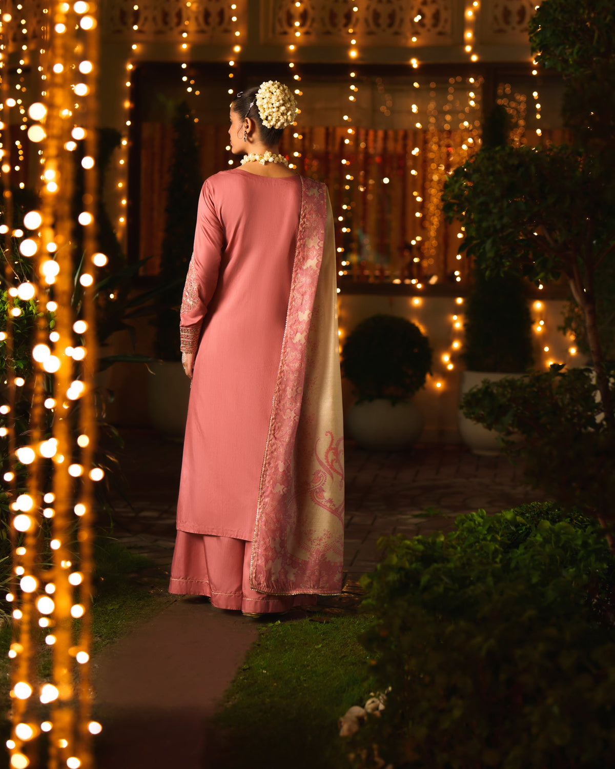 Chand Bali Zar Gul Pink