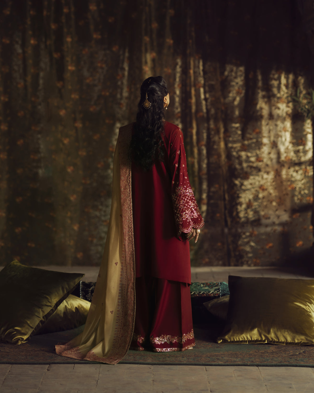 Rekha Raila Red