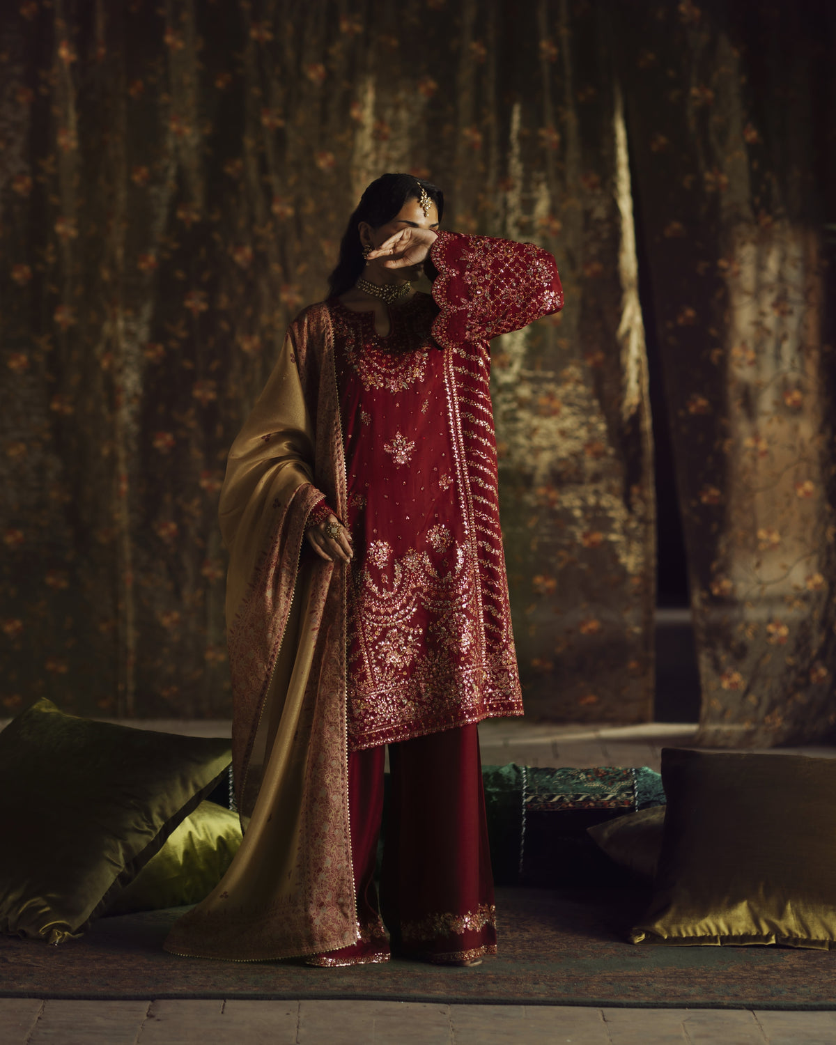 Rekha Raila Red