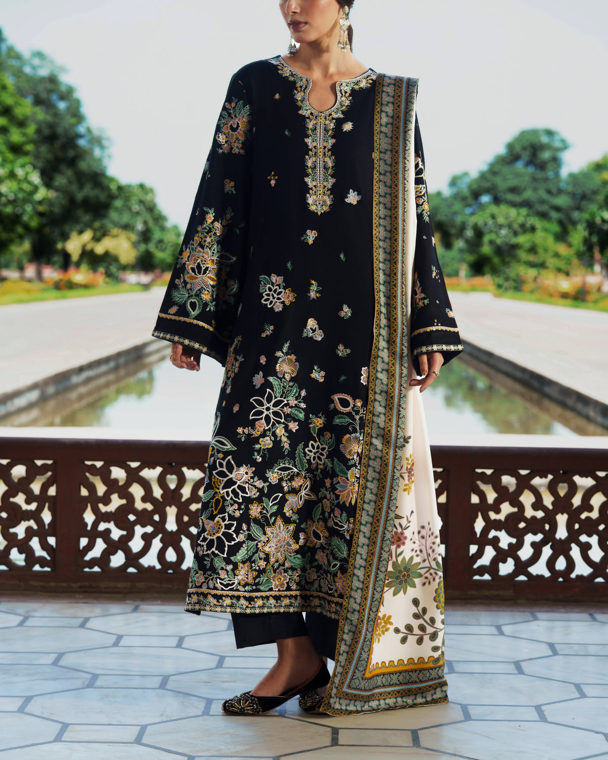 Moksha Fall Drop 1 Roya Black
