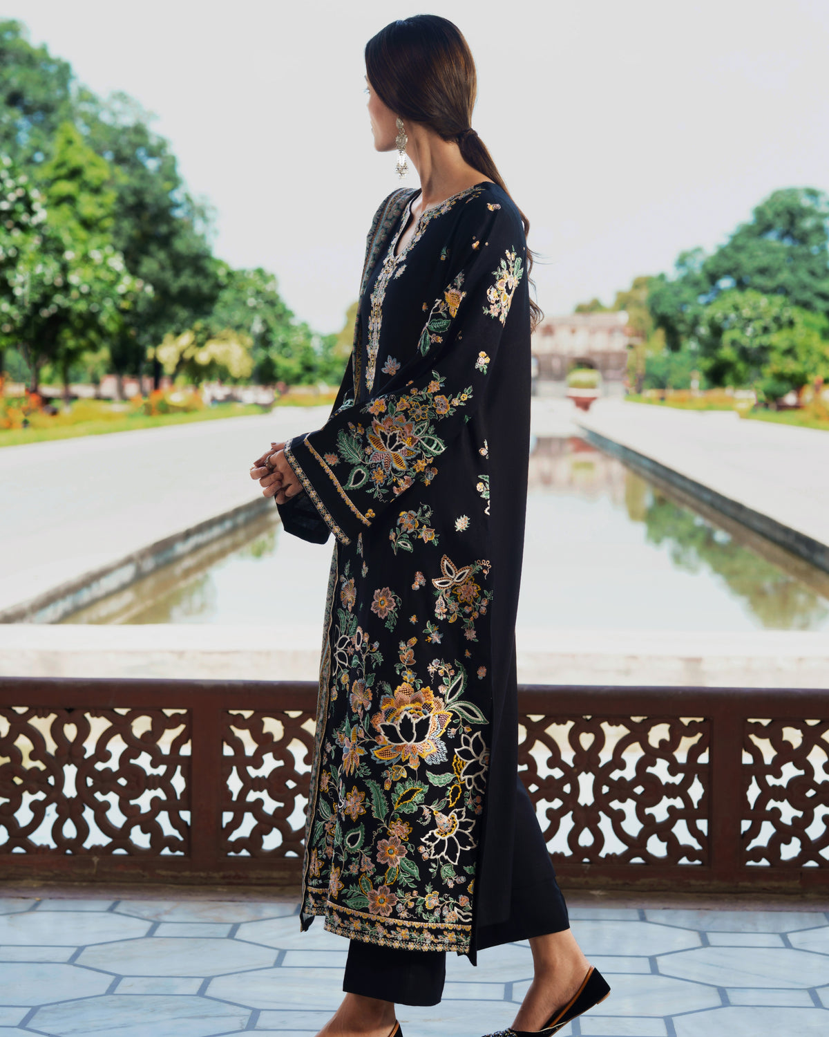 Moksha Fall Drop 1 Roya Black