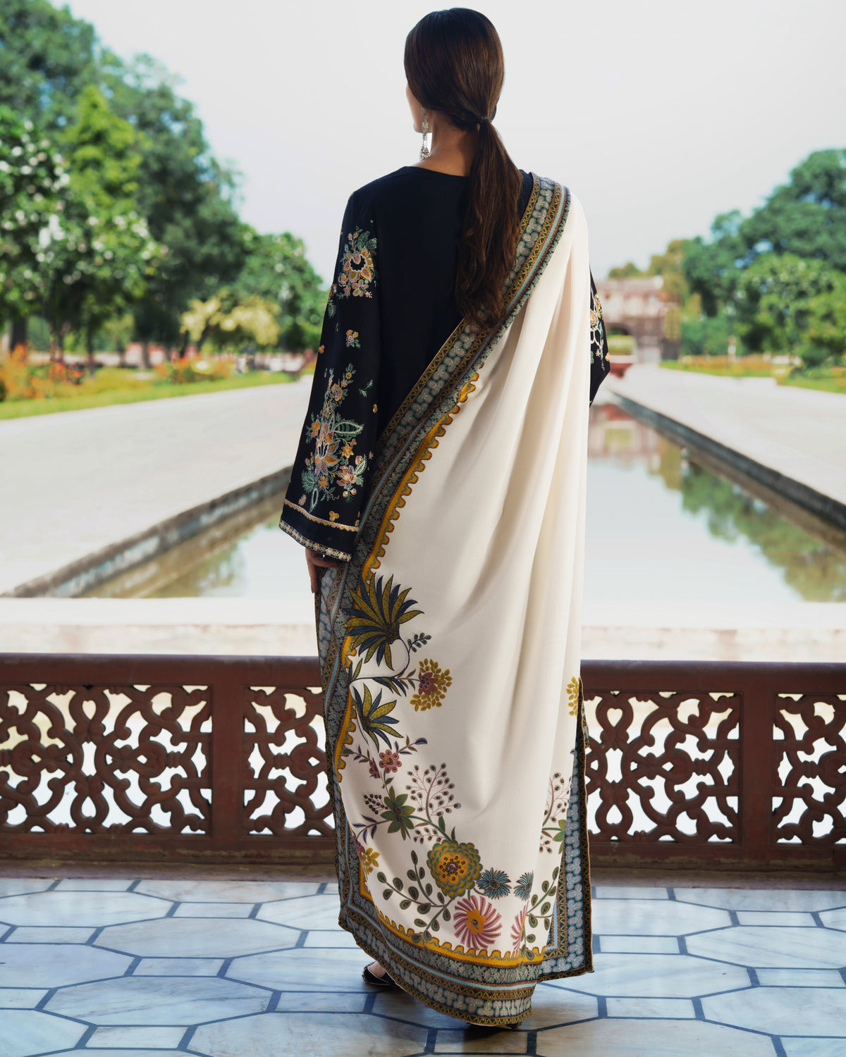 Moksha Fall Drop 1 Roya Black