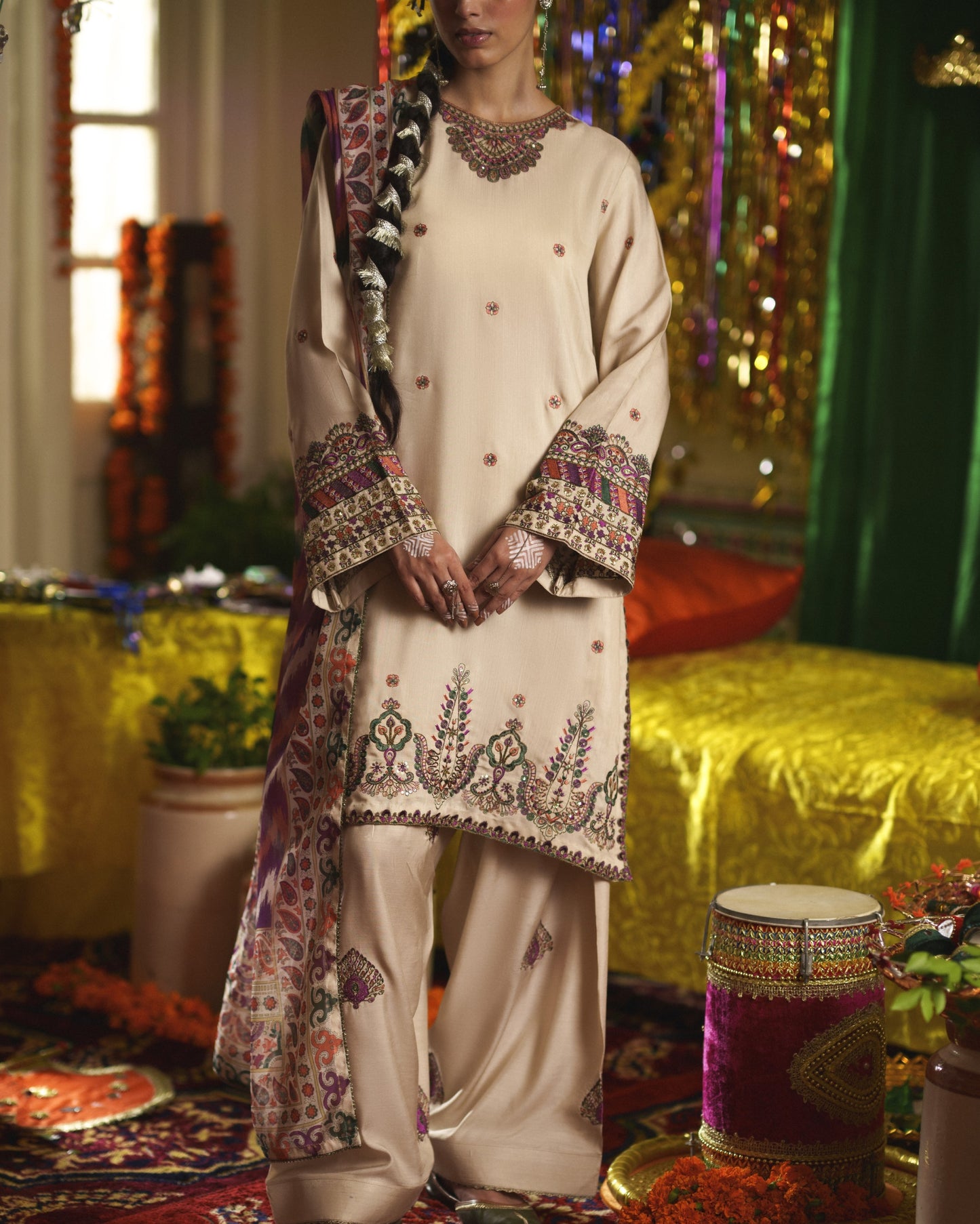 Mubarak Sehar Beige