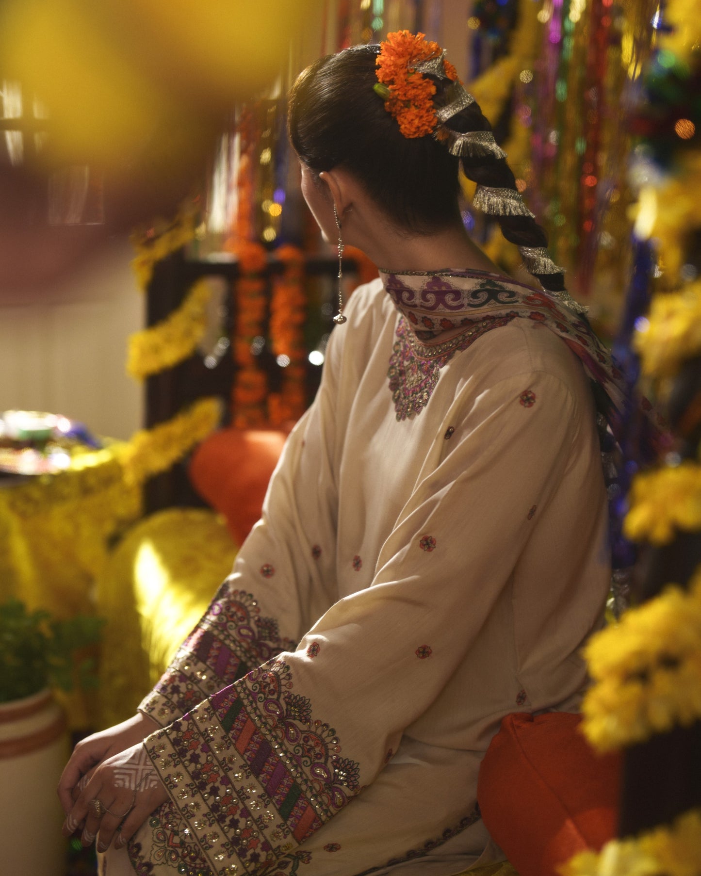 Mubarak Sehar Beige