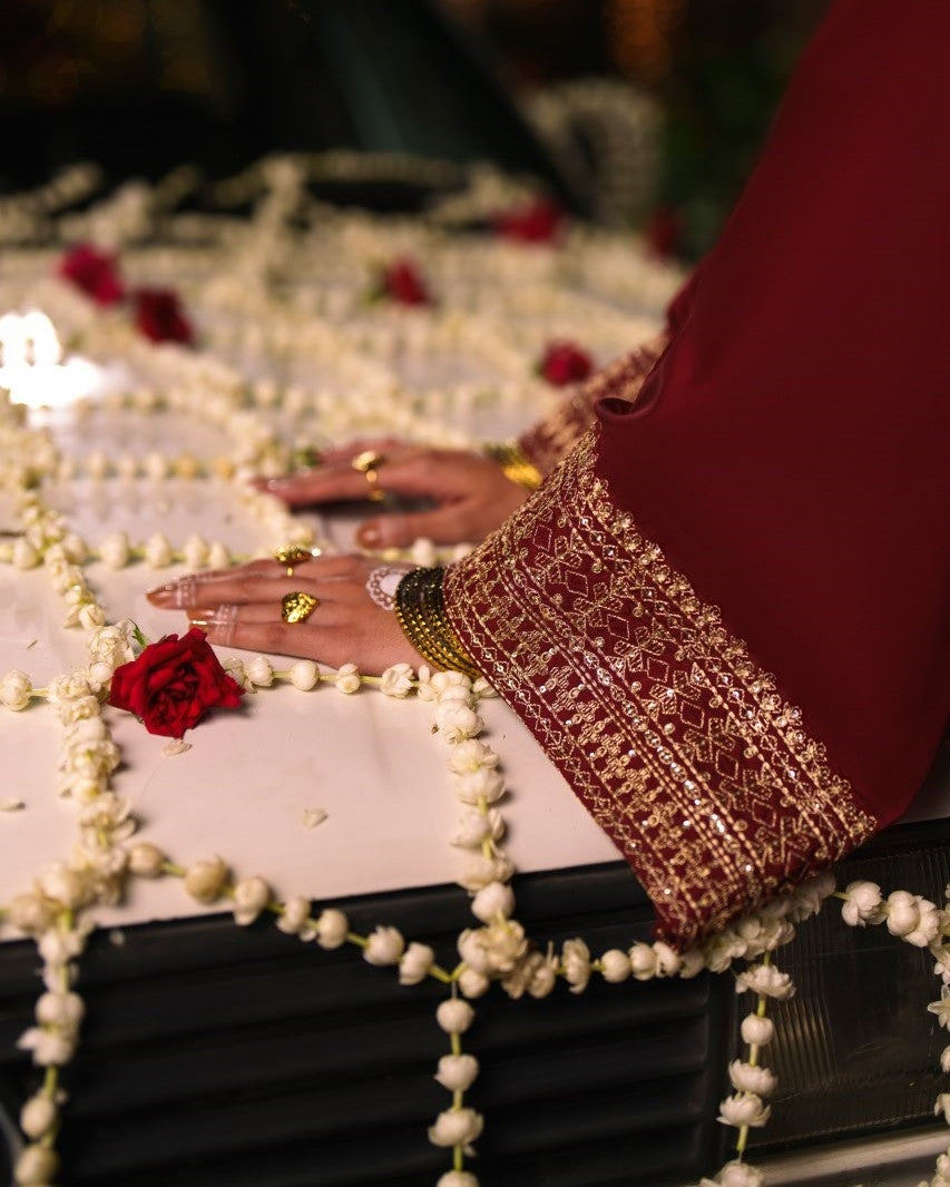 Chand Bali Waqar e Surkh Red