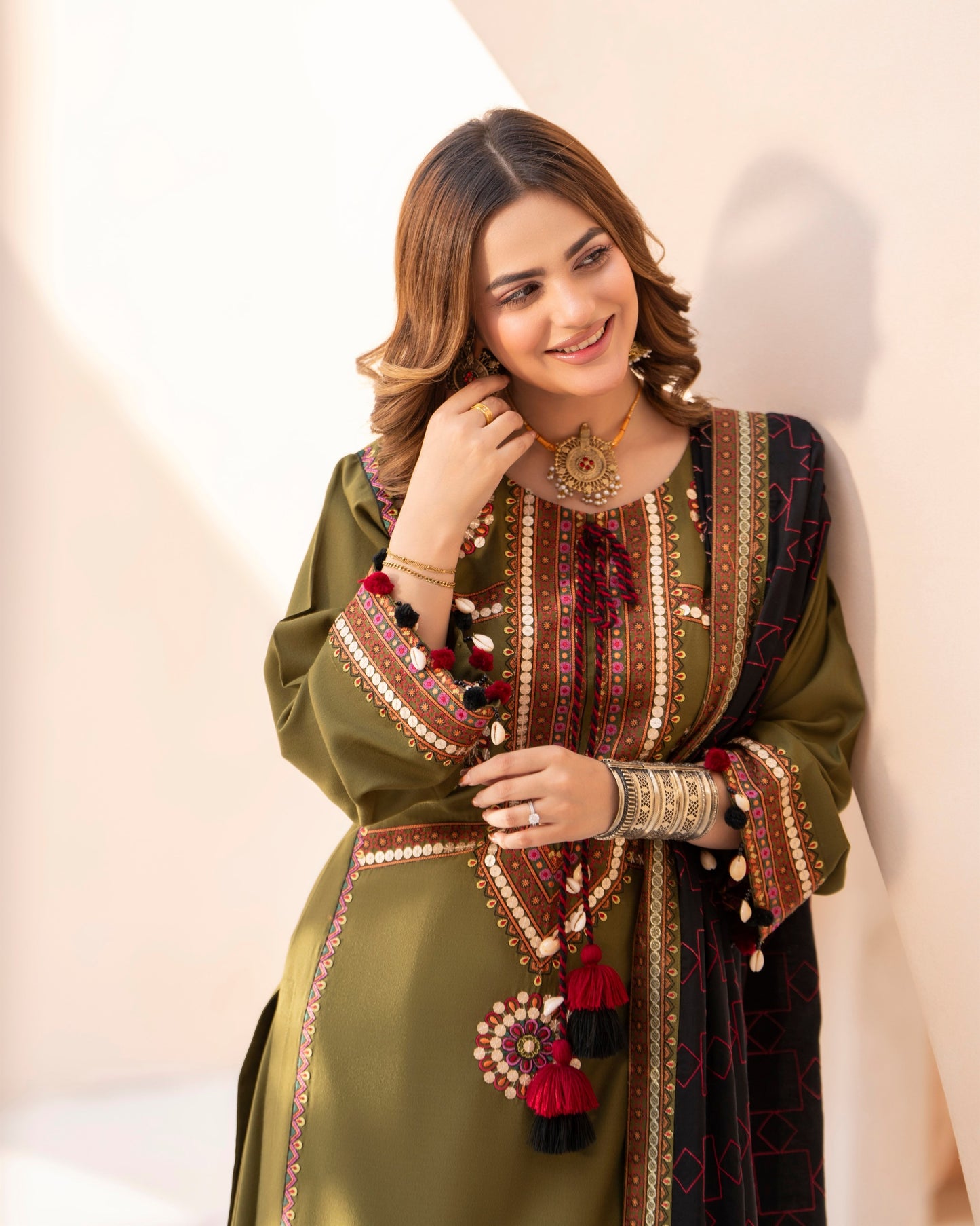 Karma Mishaal 1538 Army Green