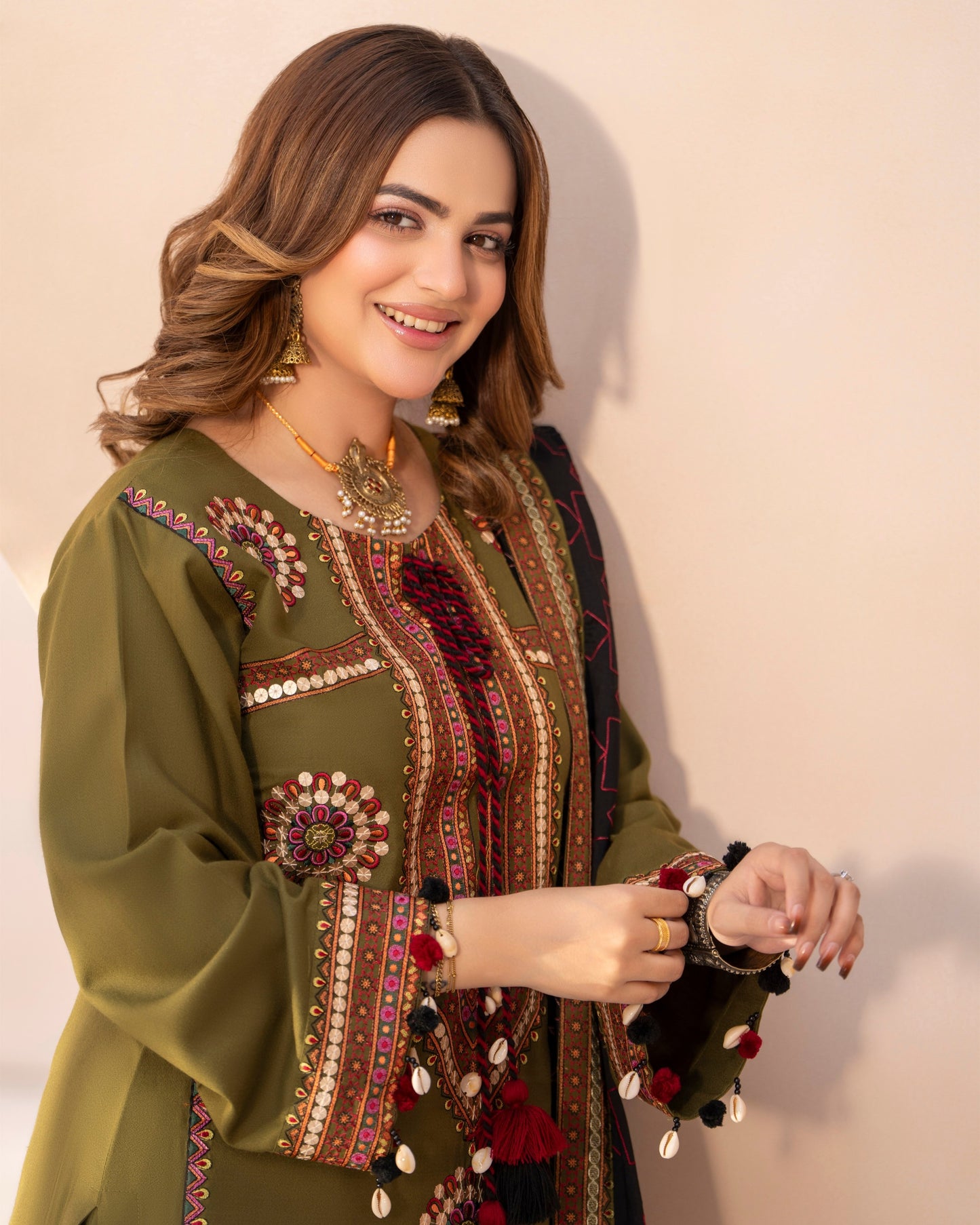 Karma Mishaal 1538 Army Green