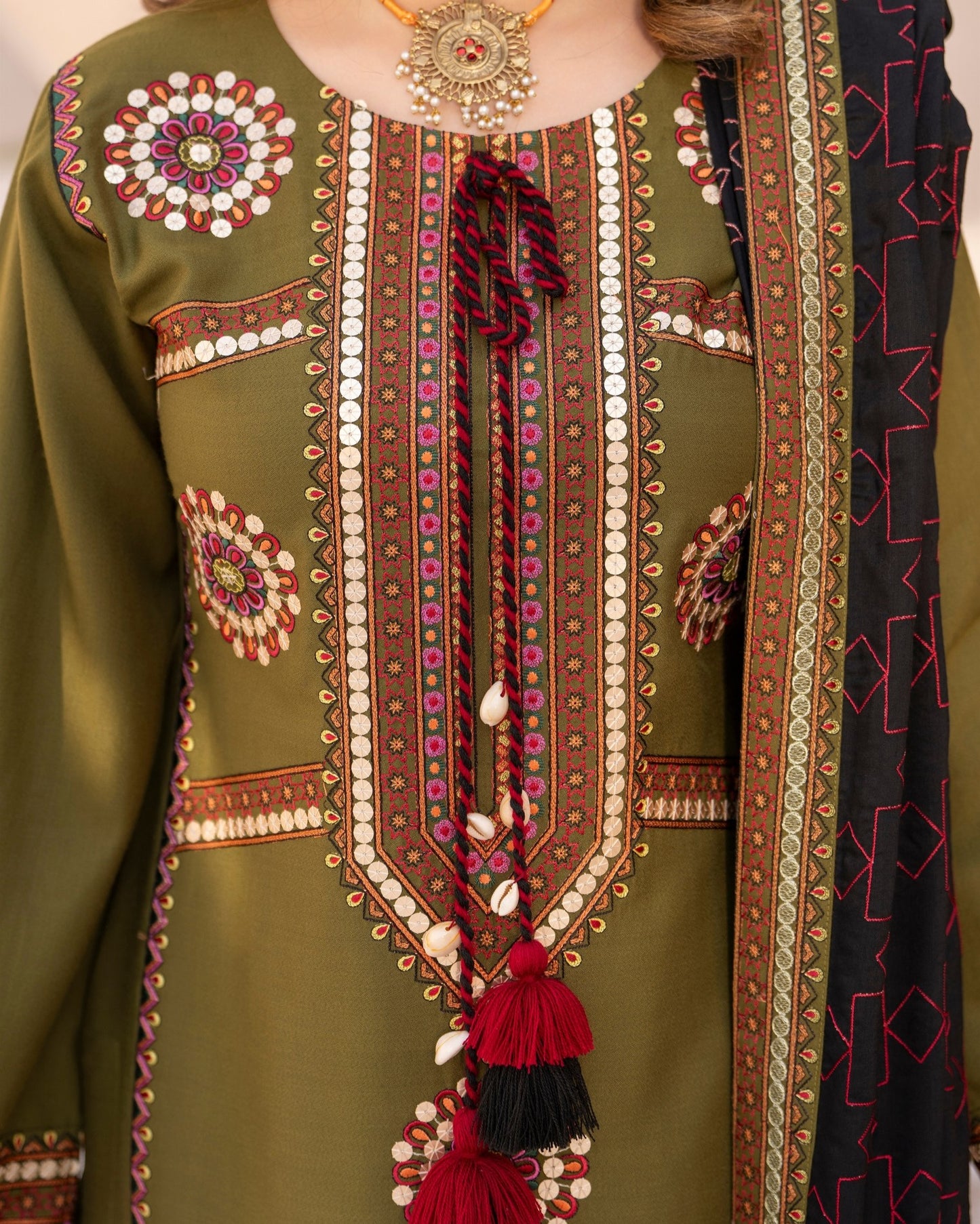 Karma Mishaal 1538 Army Green