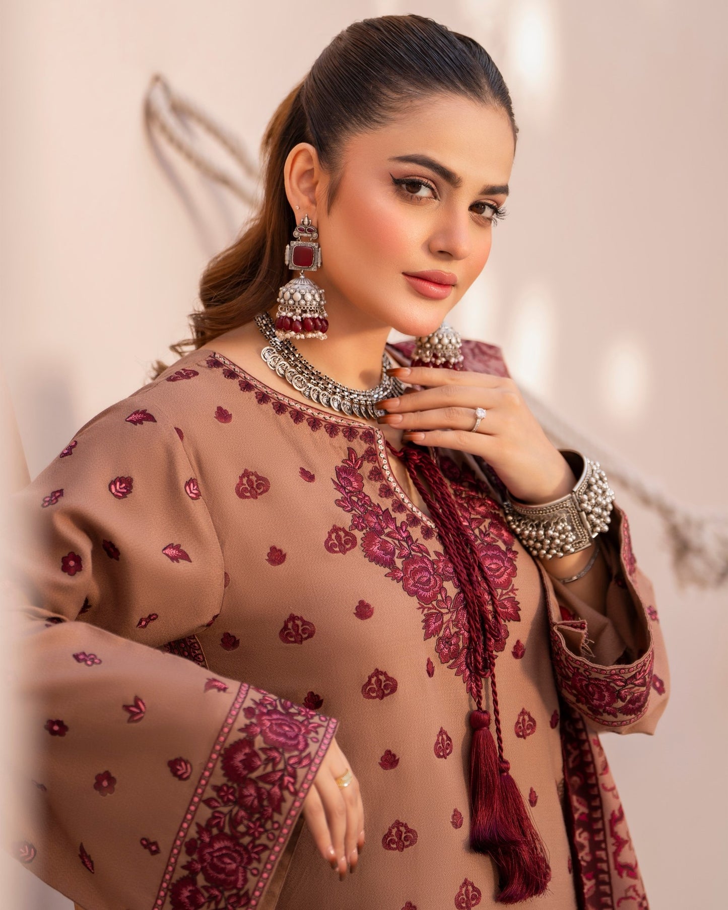 Karma Mishaal 1536 Espresso