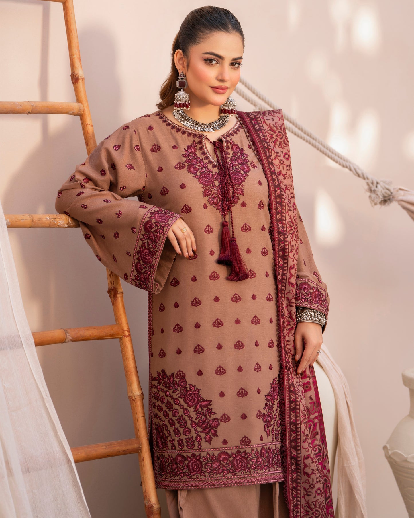 Karma Mishaal 1536 Espresso