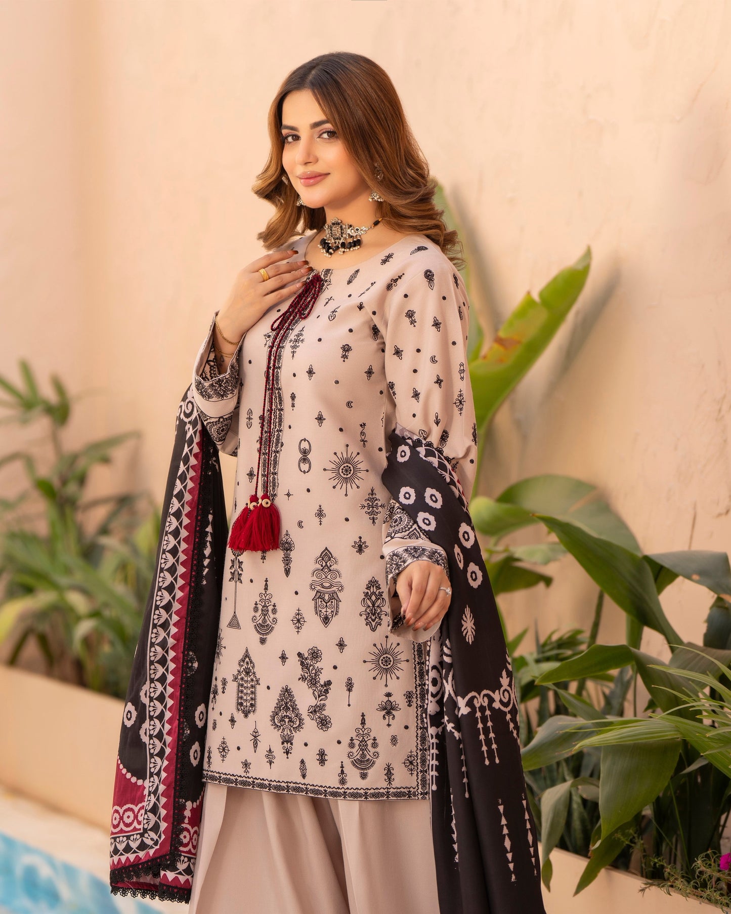 Karma Mishaal 1531 Almond Skin