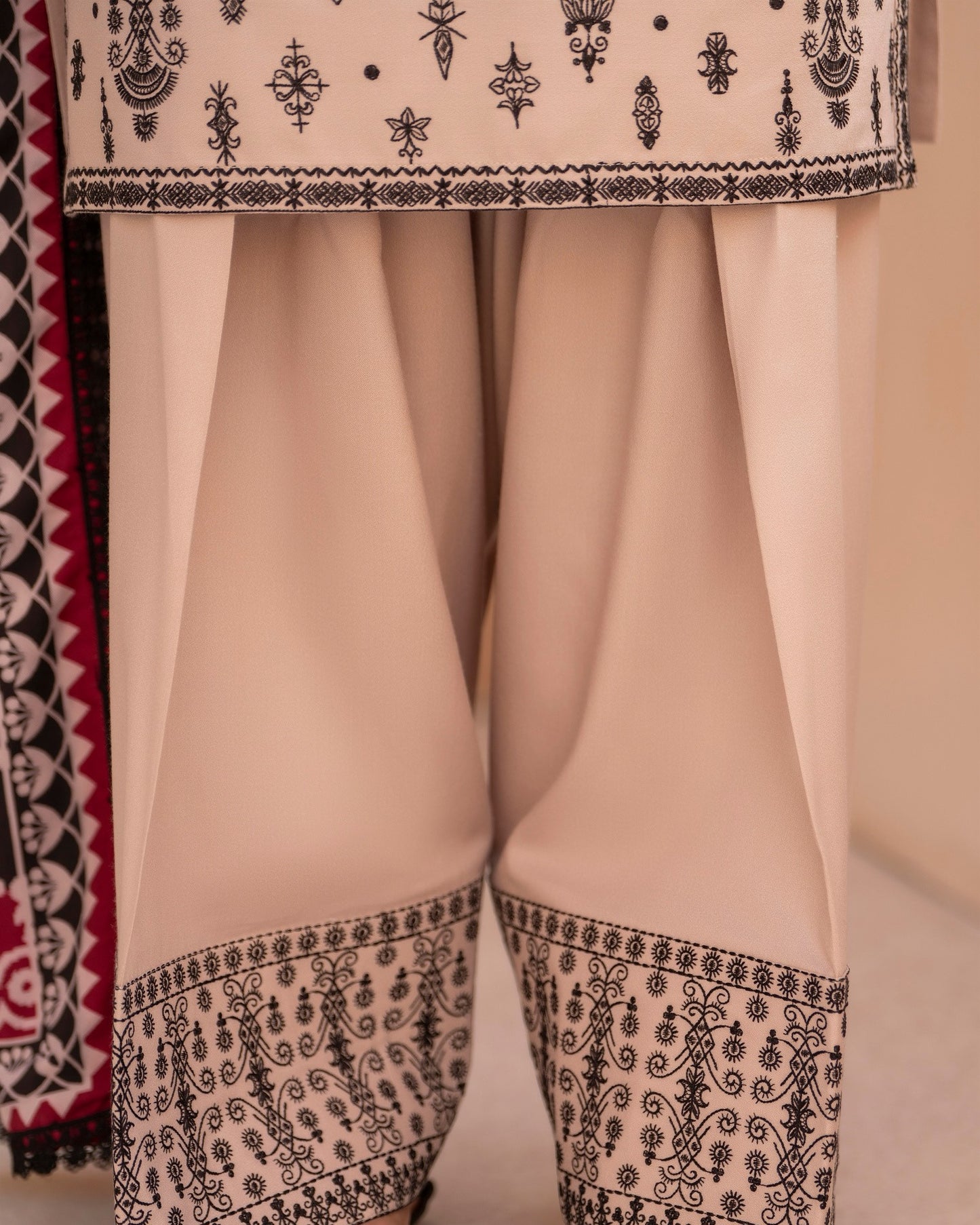 Karma Mishaal 1531 Almond Skin