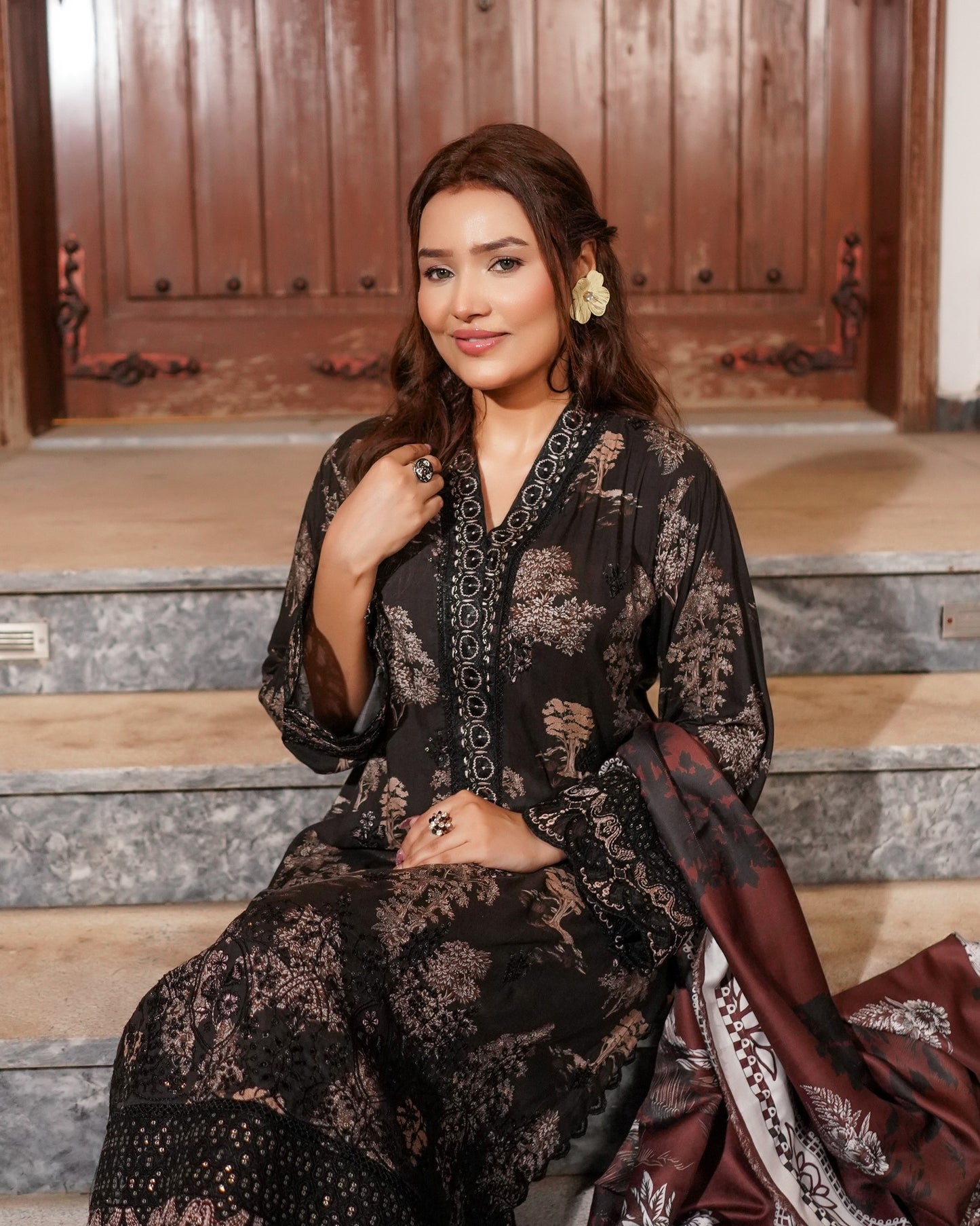 Munira 7 Iconic Linen MSL 06 Black