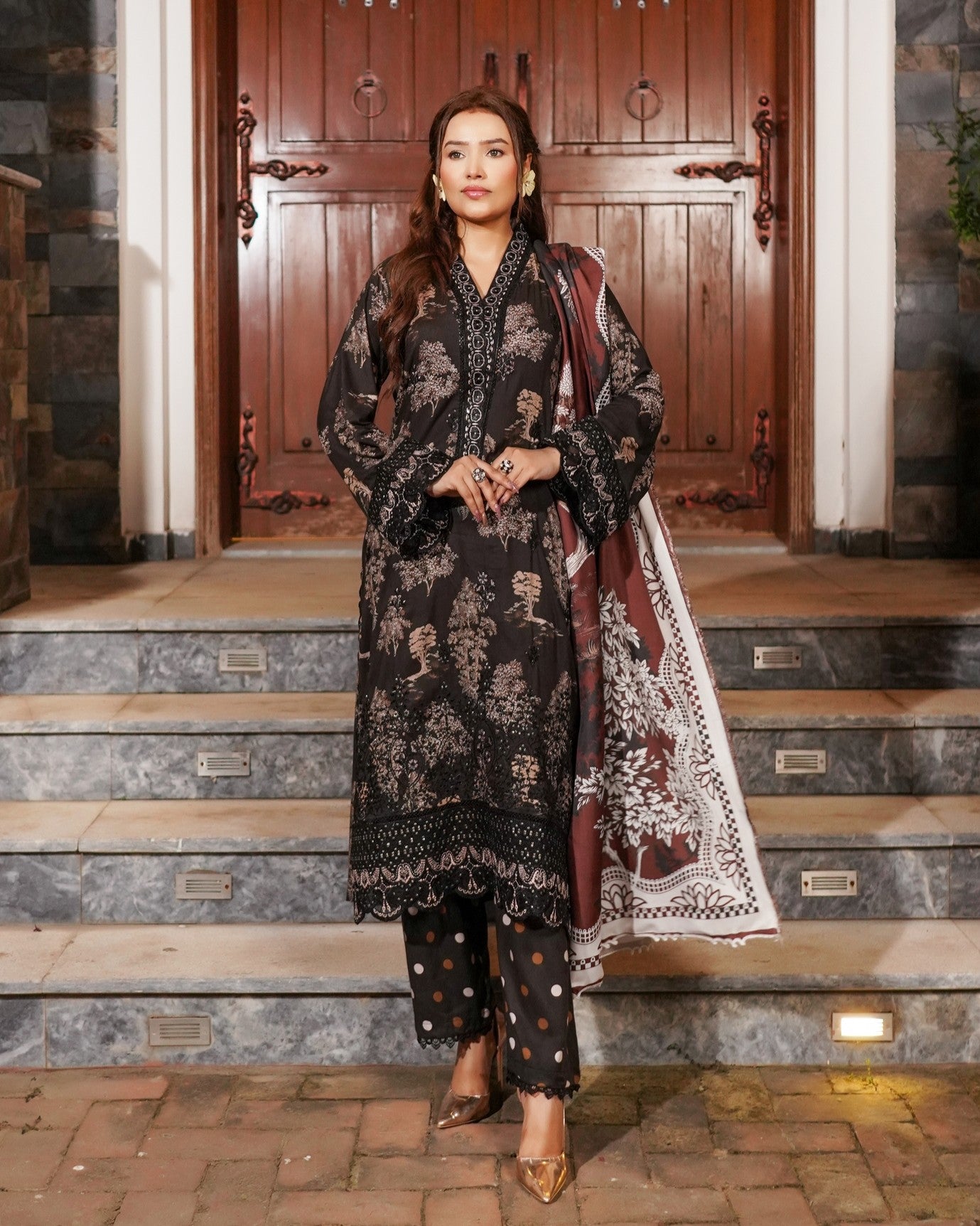 Munira 7 Iconic Linen MSL 06 Black