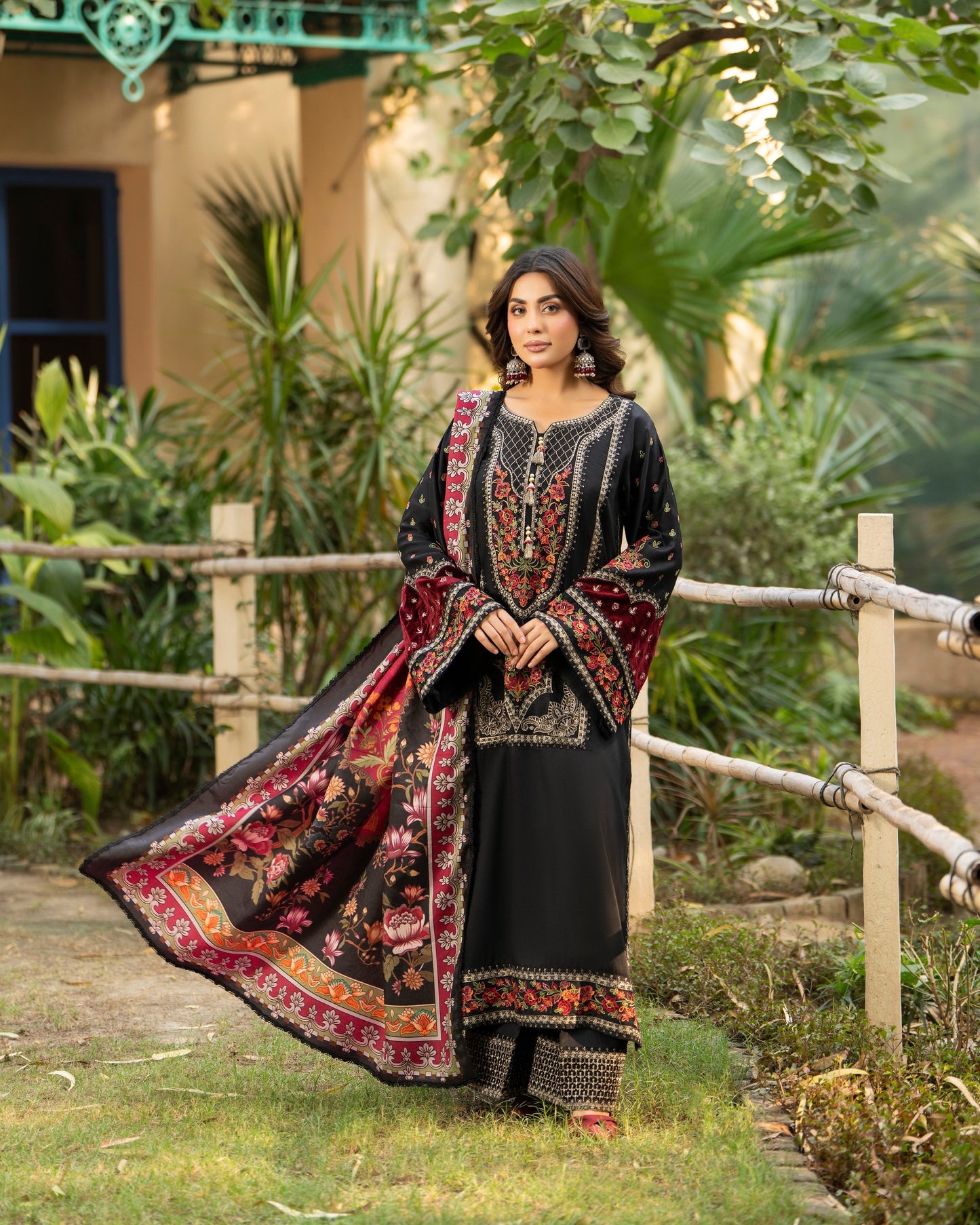 Karma Nigar Kotrai 1525 Black Nightfall