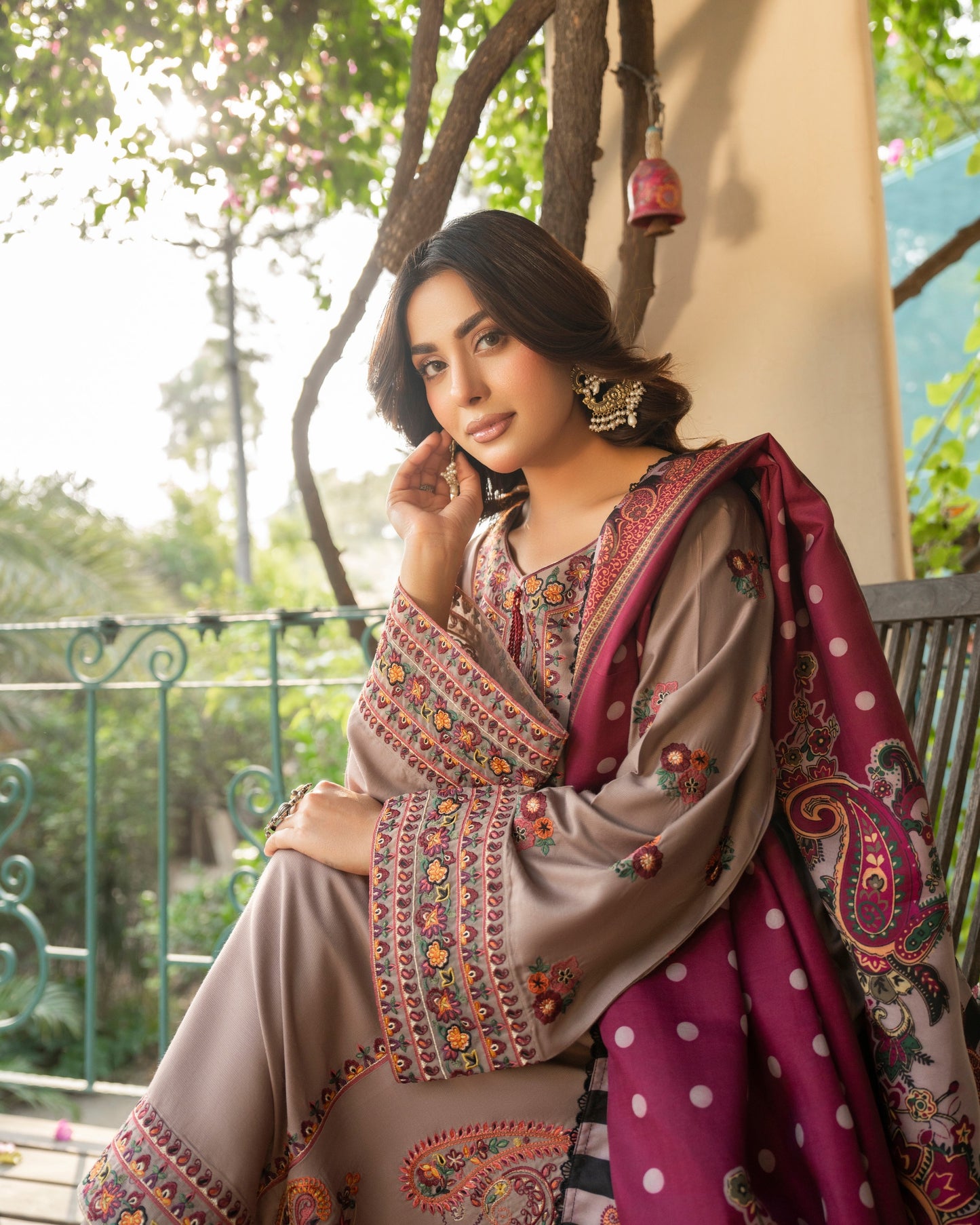 Karma Nigar Kotrai 1527 Nude Brown