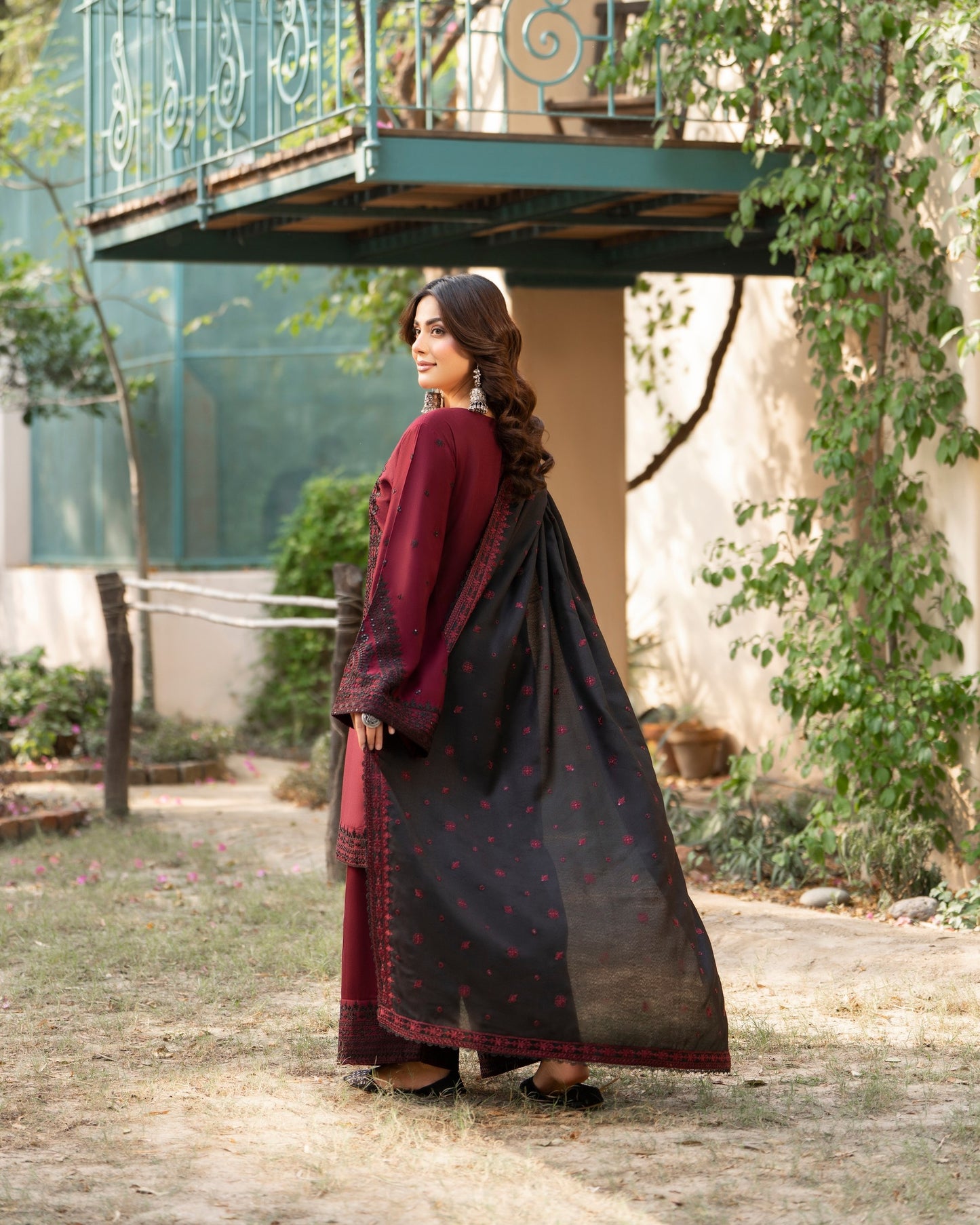 Karma Nigar Kotrai 1530 Cranberry