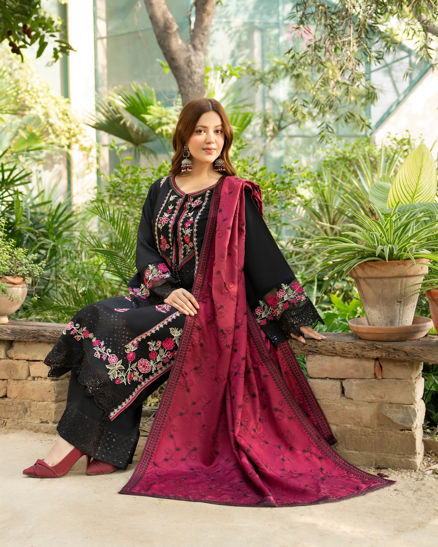 Karma Nigar Kotrai 1529 Black Cherry