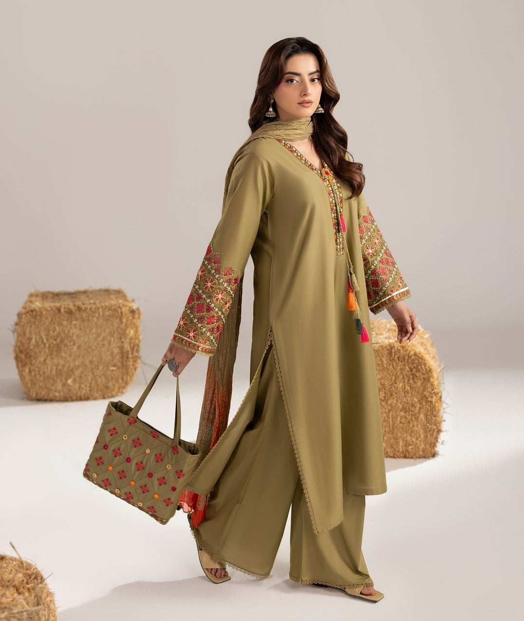 Phulkari ZR 2616 Olive