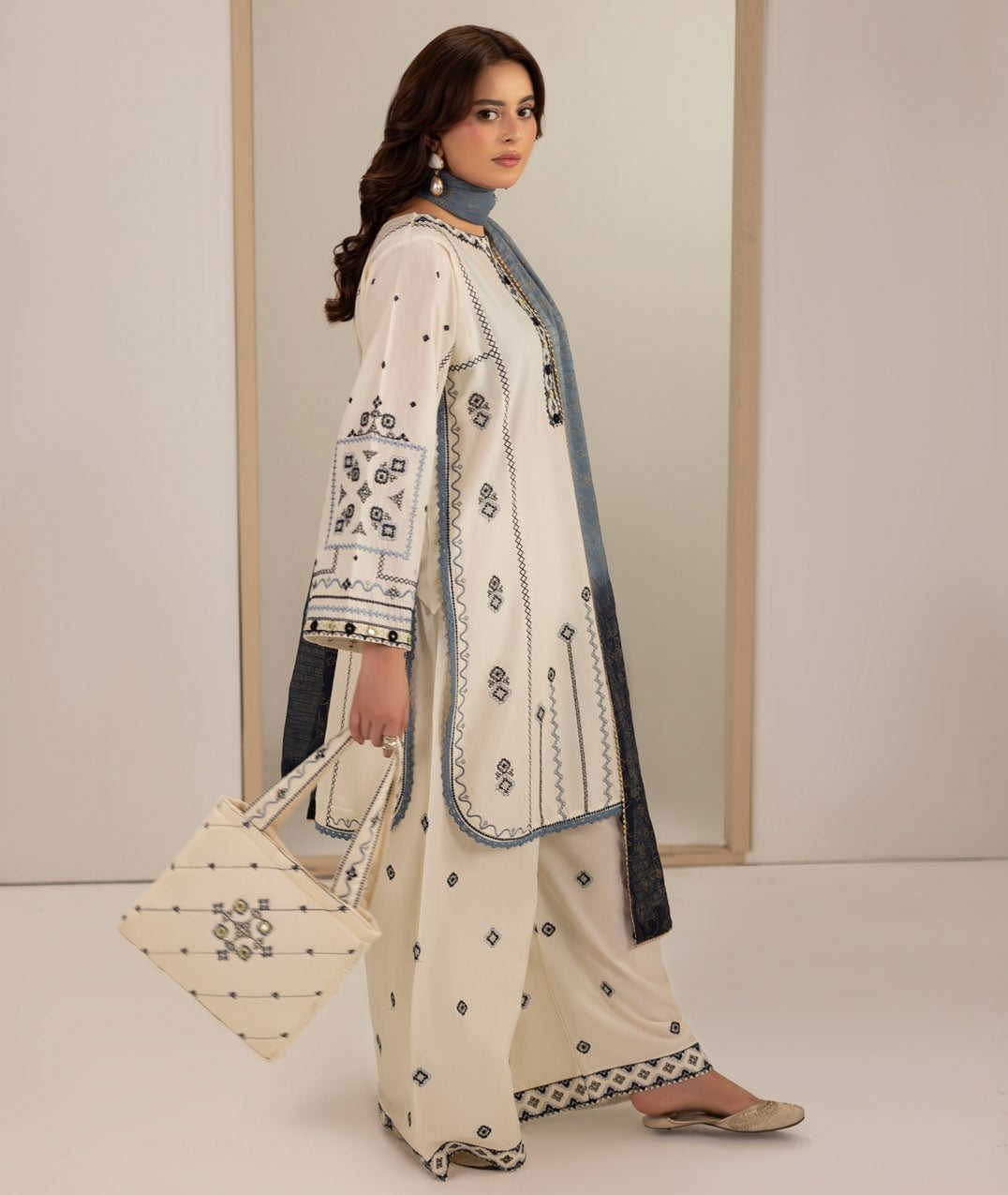 Phulkari Edit 26 ZR 2631 Pearl
