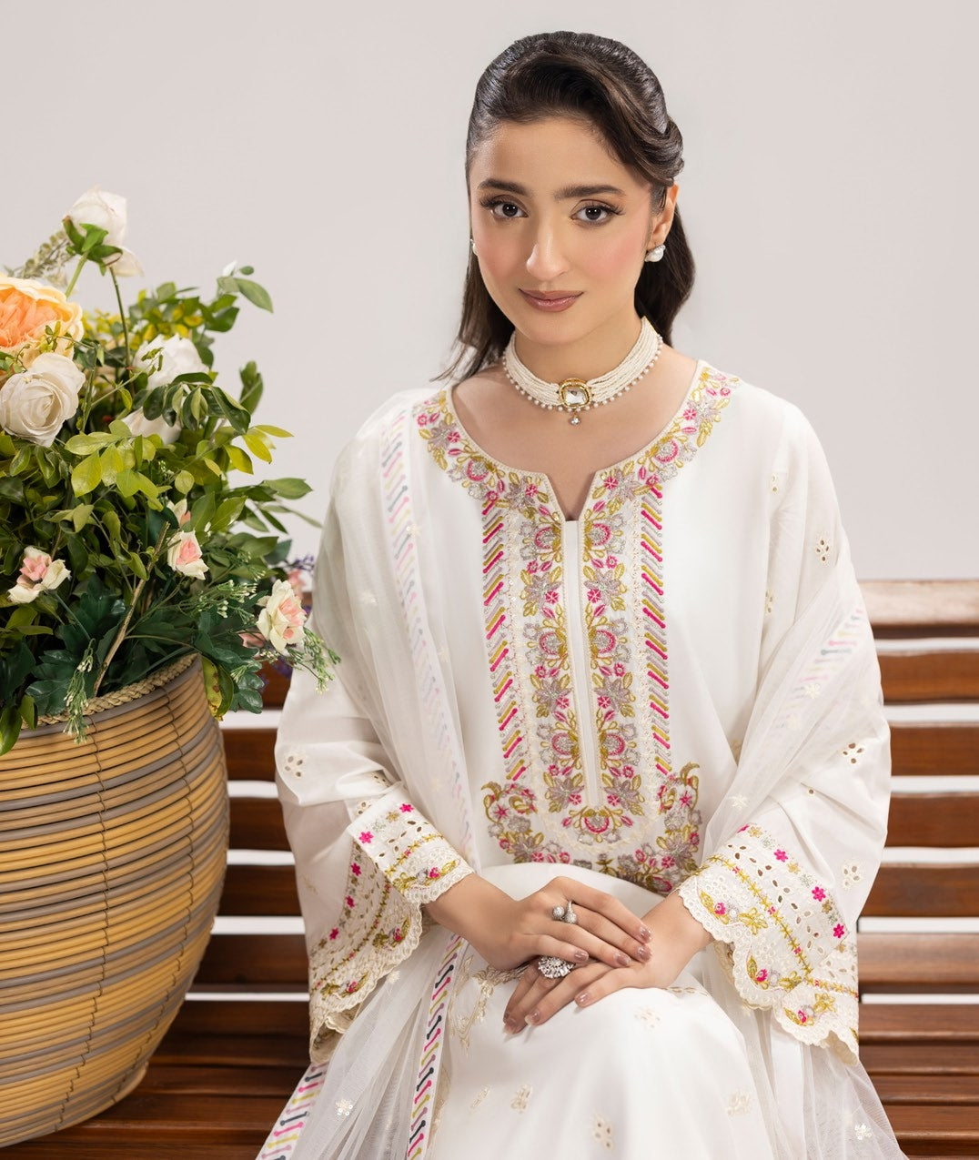 Phulkari Vol II ZR 2622 White