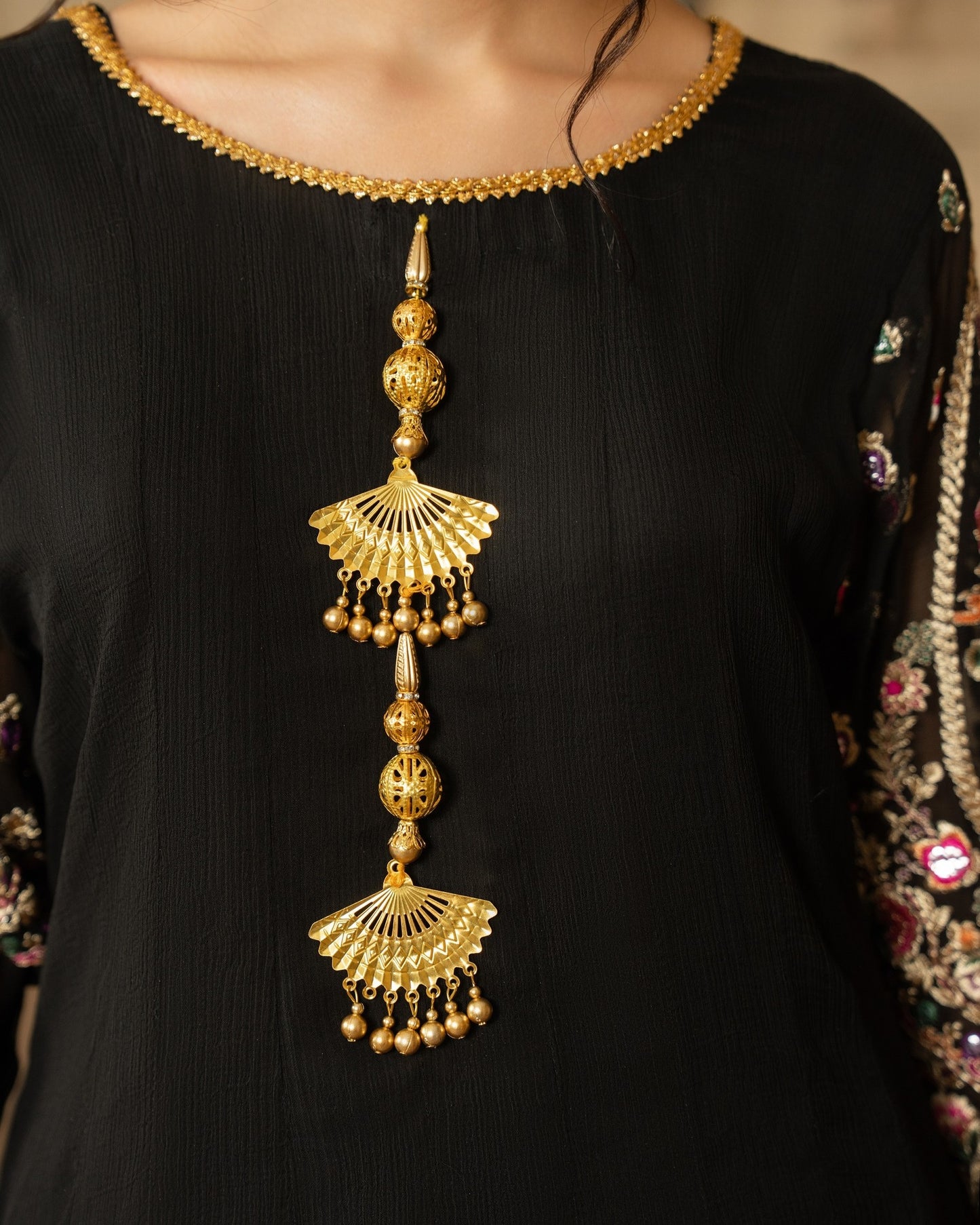 Karma Roohi 462 Crimson Black