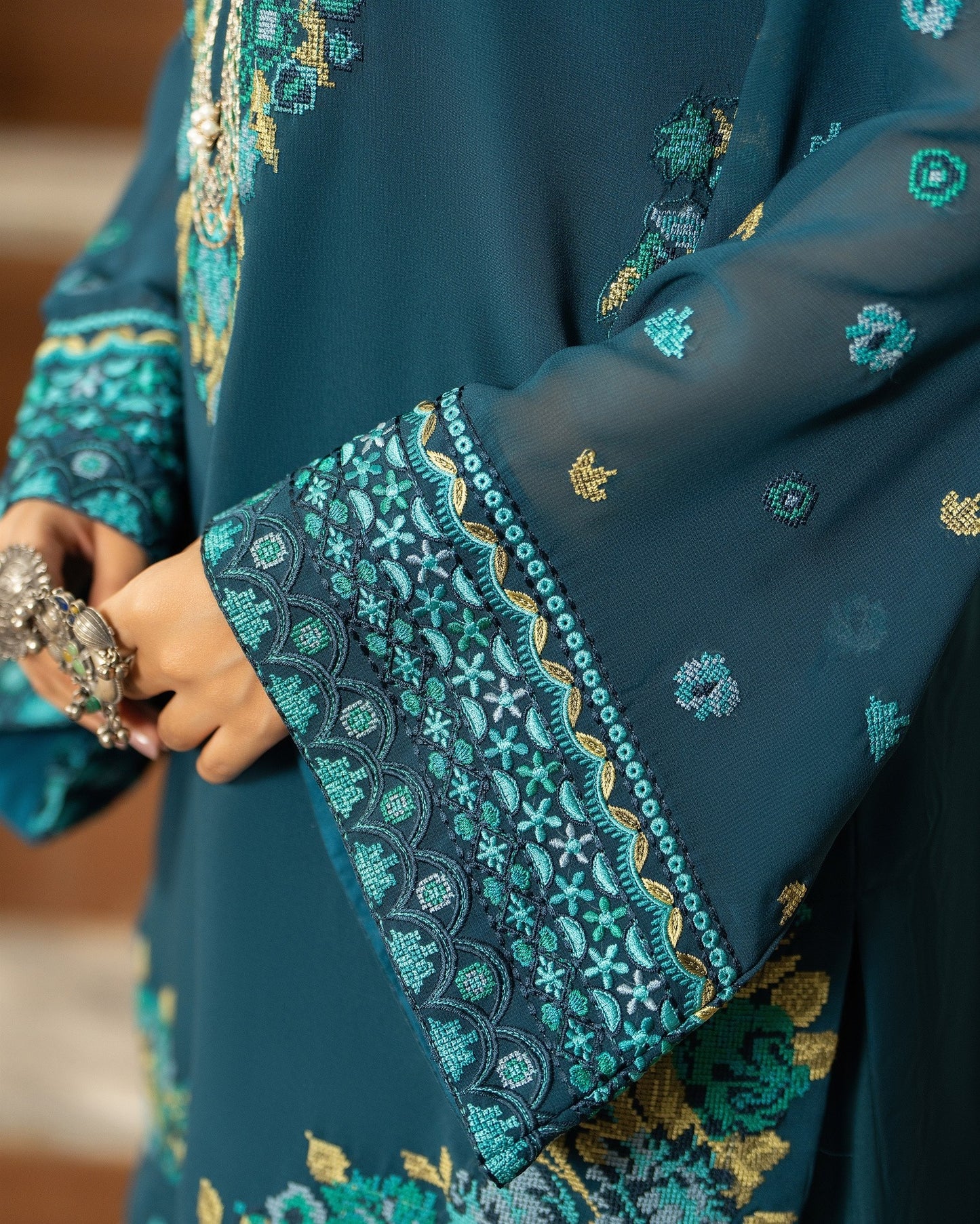 Karma Roohi 467 Teal Blue