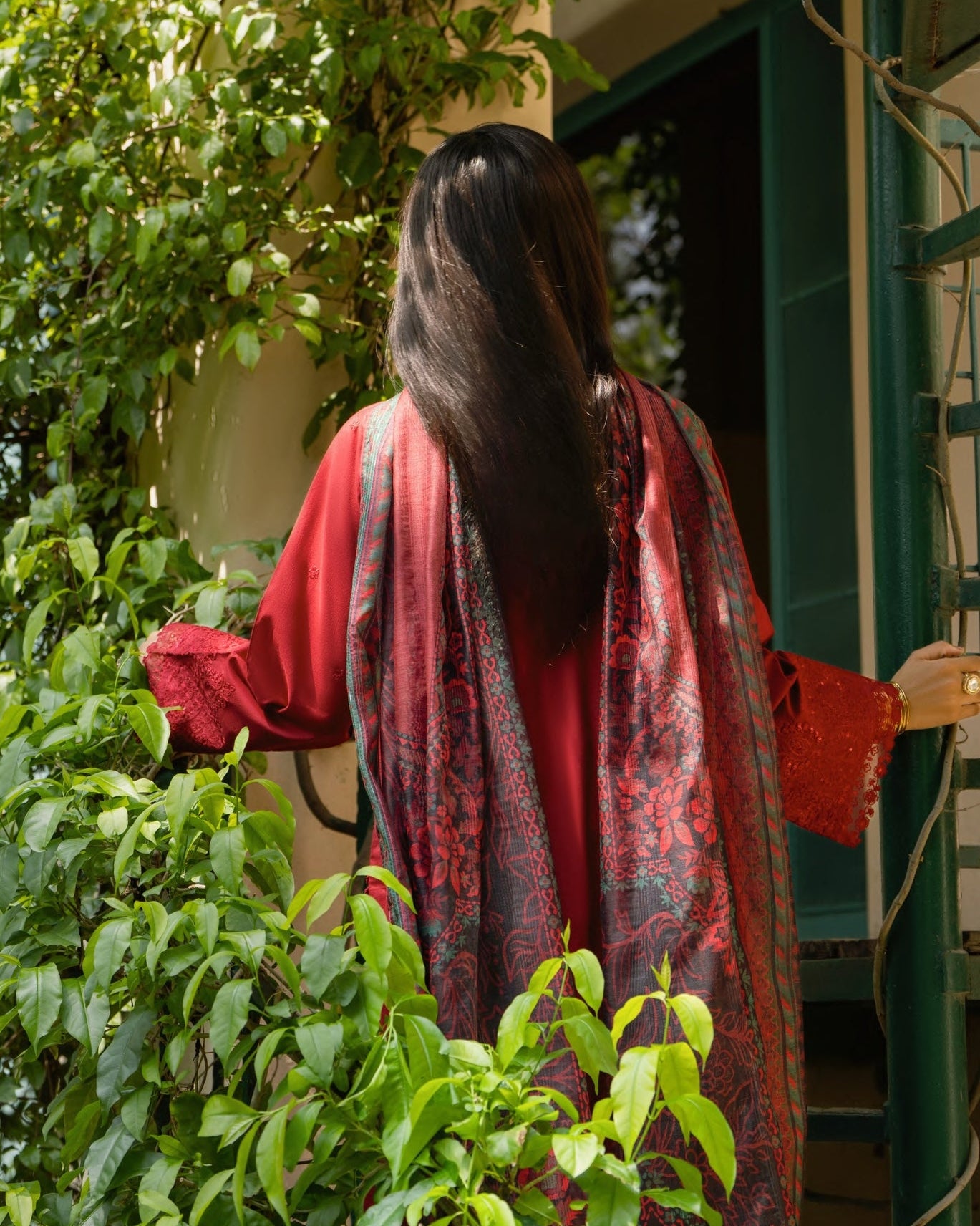 Rua Drop II Crimson Red