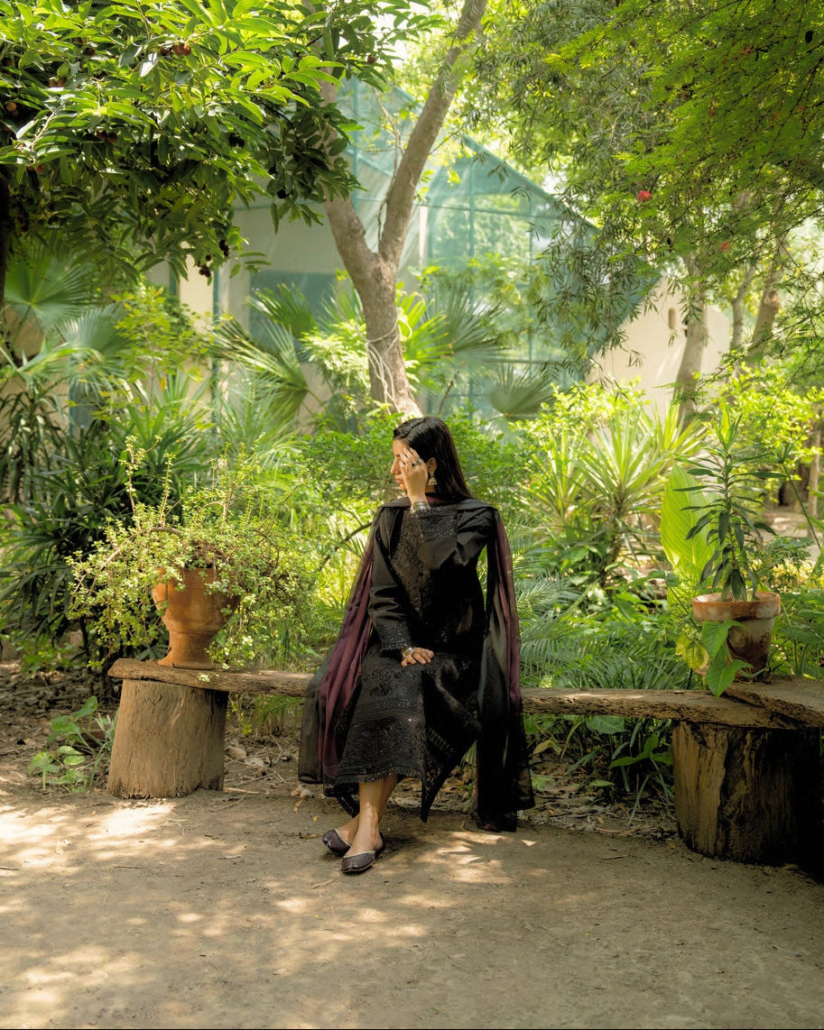 Rua Drop II Shadow Bloom