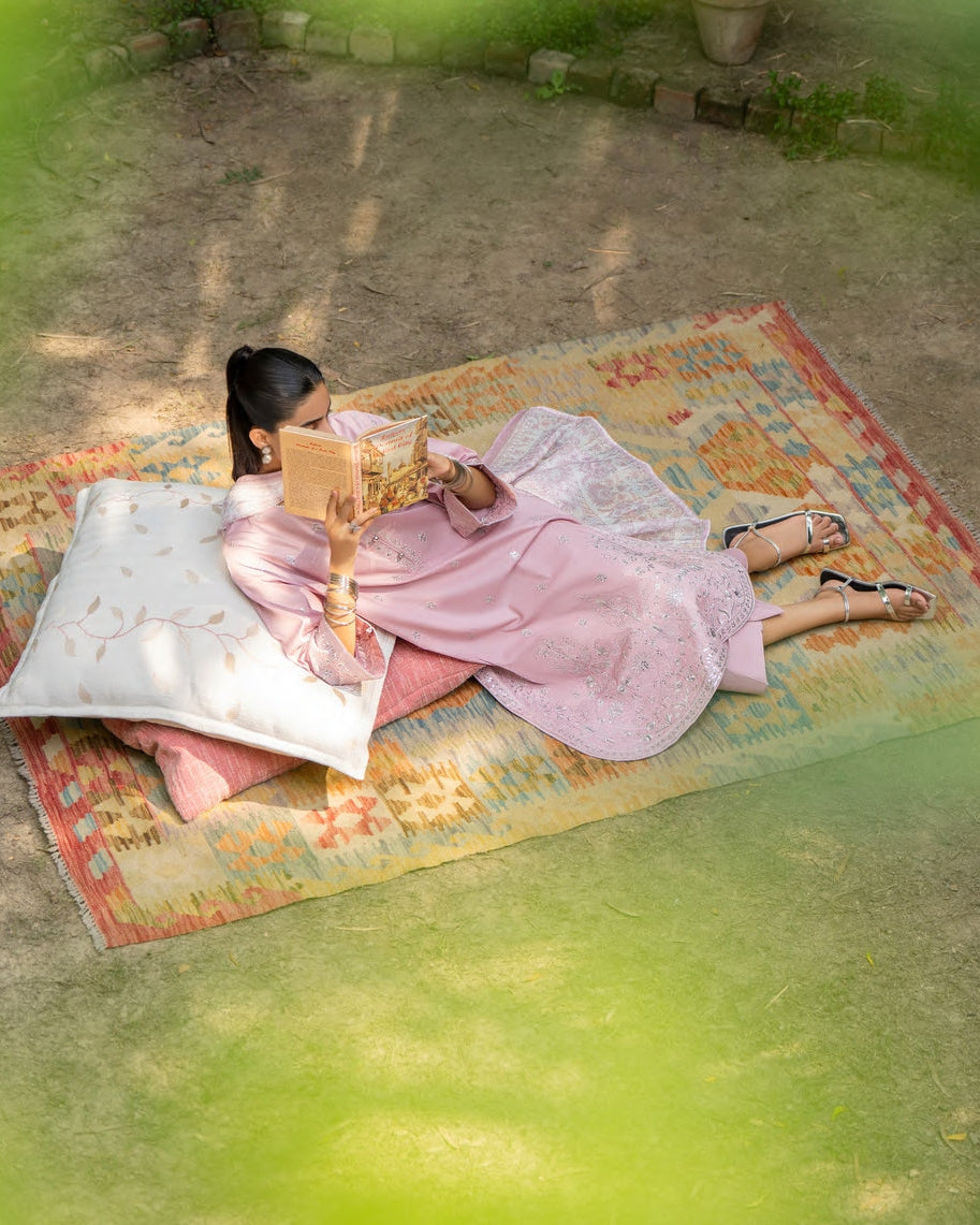 Rua Drop II Blush Poem