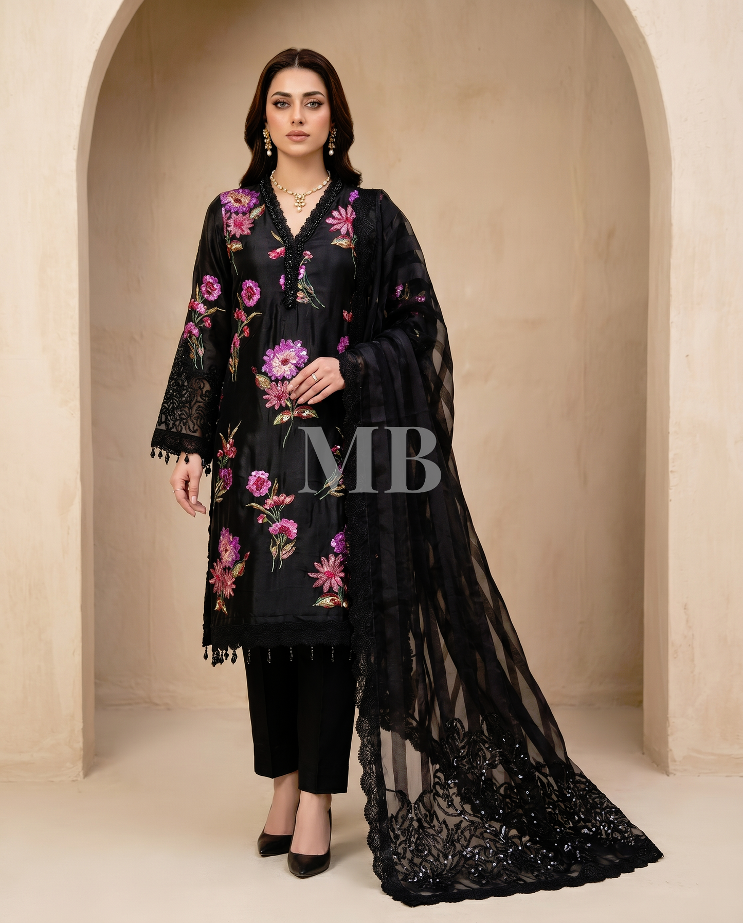 SJ3768 Black