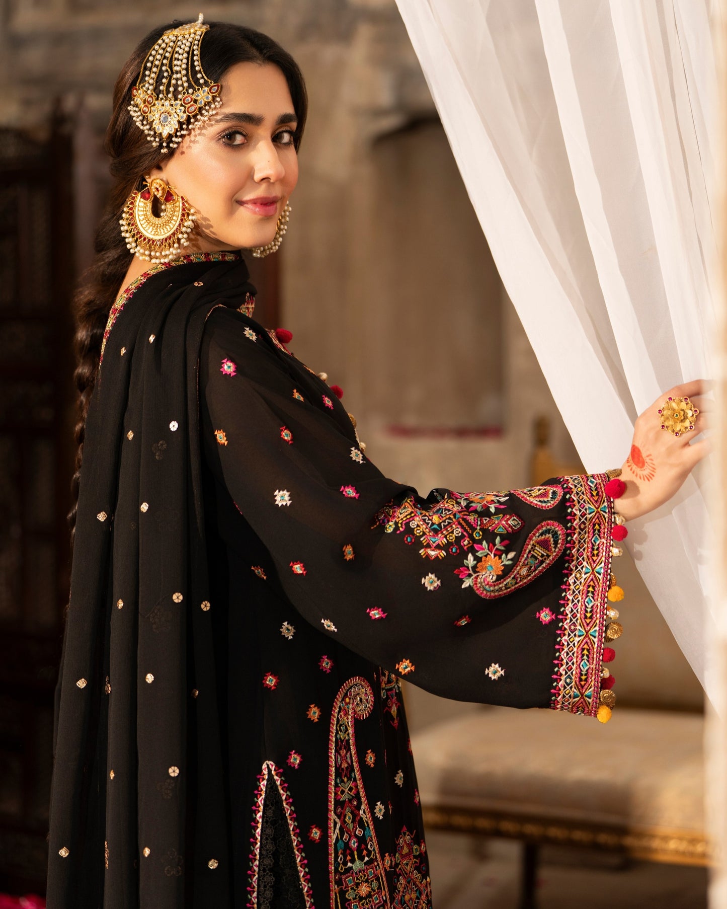 Karma Saj Dhaj 522 Jet Black