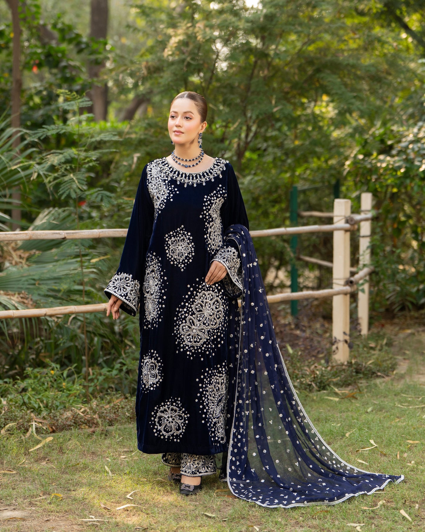 Karma Sehar Velvet 491 Deep Blue