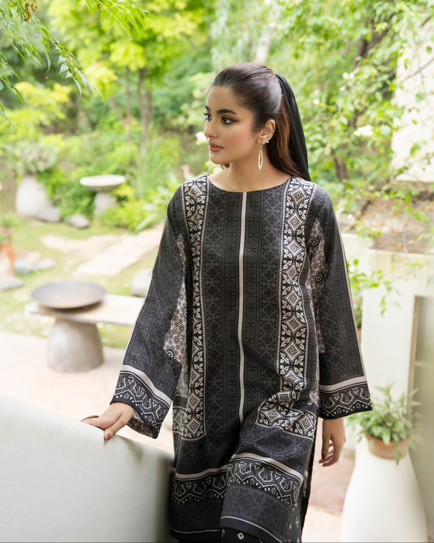 Karma Selene 1519 Charcoal