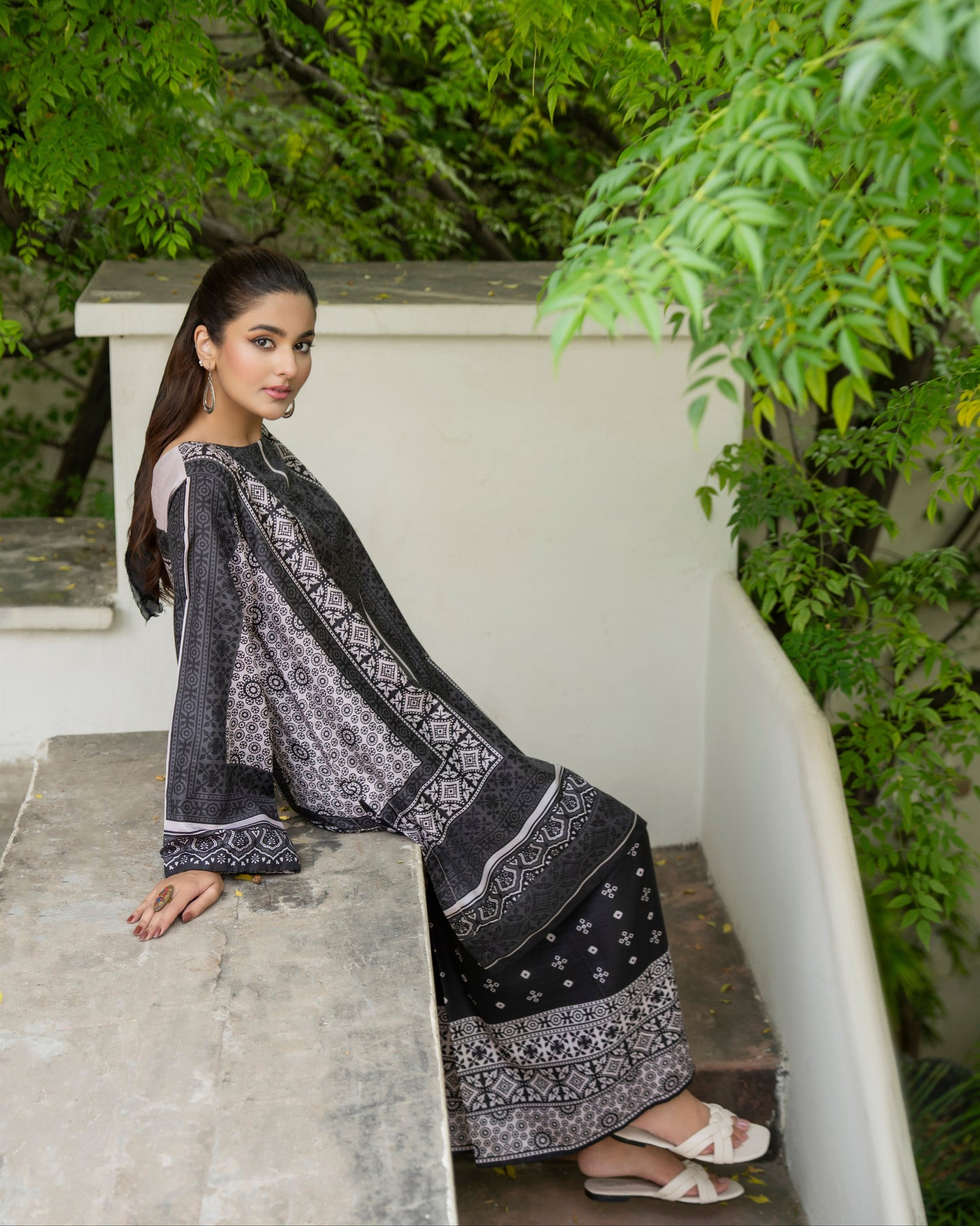 Karma Selene 1519 Charcoal