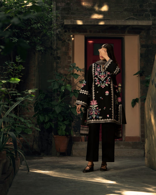 Shadows Khadder Night Black