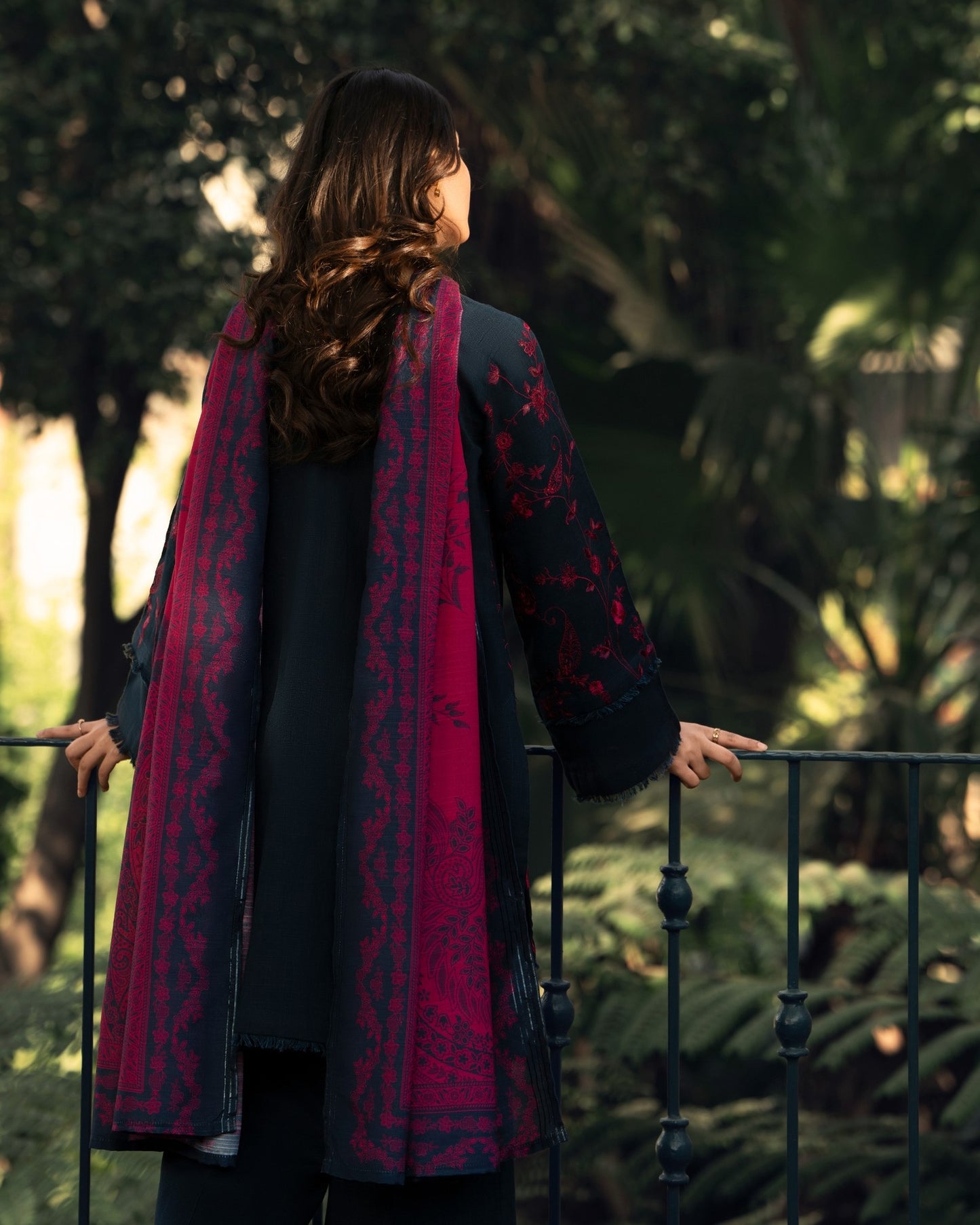 Shadows Khadder Zinc