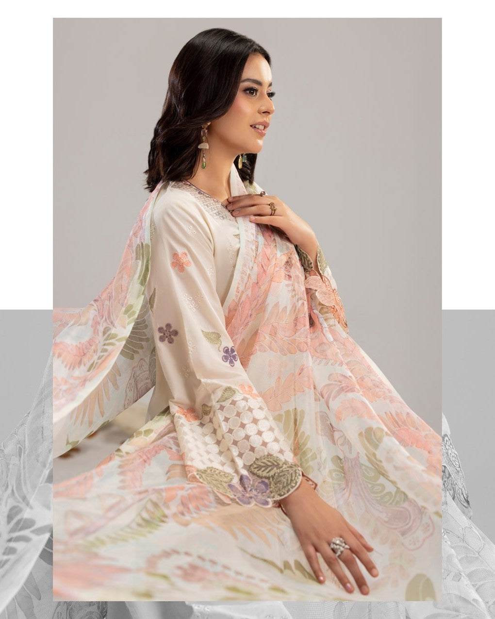 Summer Tales Vol 2 ZQ 2635 Ivory