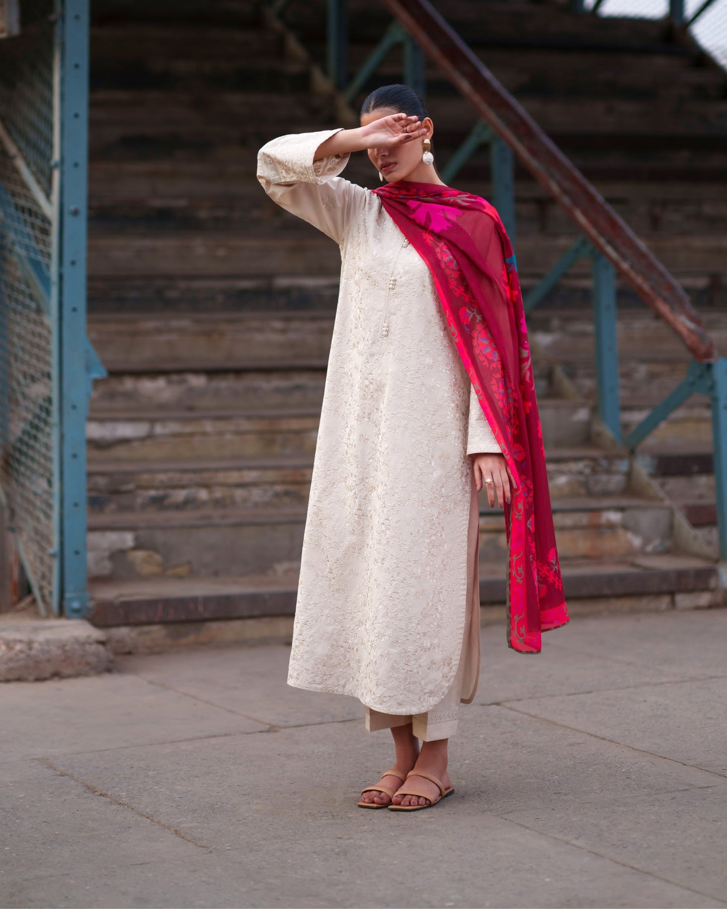 Summer Travels Blush Ivory