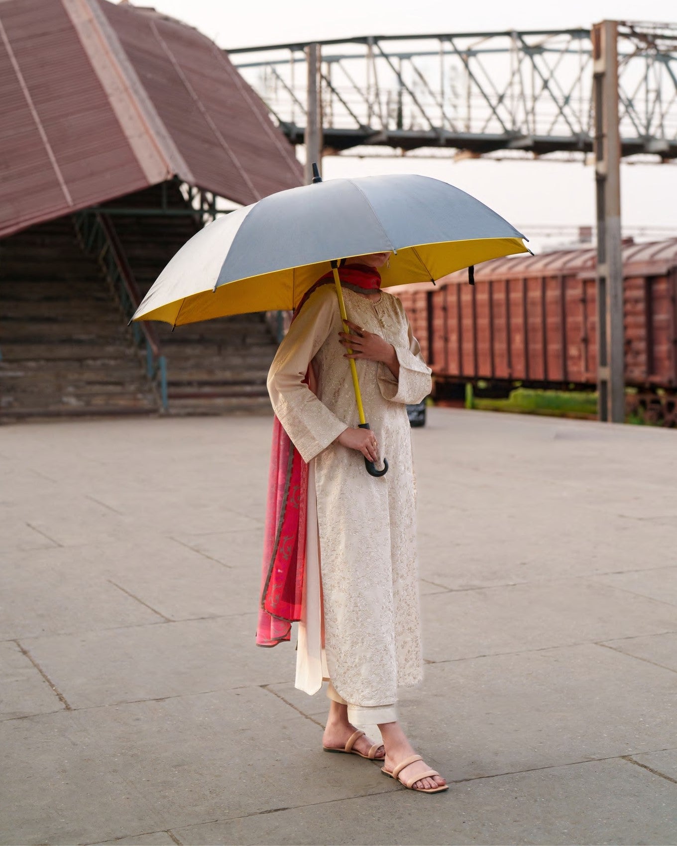Summer Travels Blush Ivory