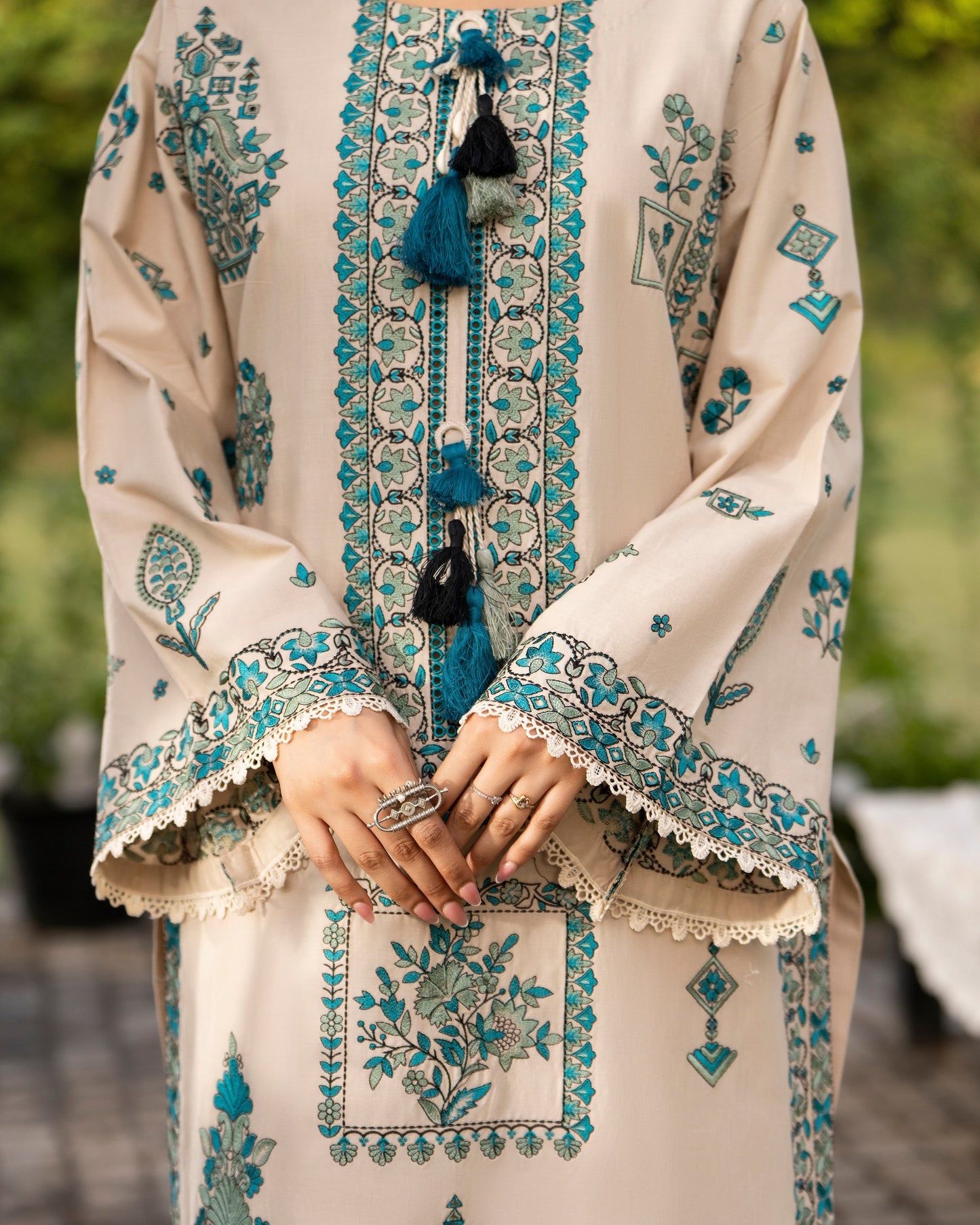 Karma Sunehri 1576 Sand Beige