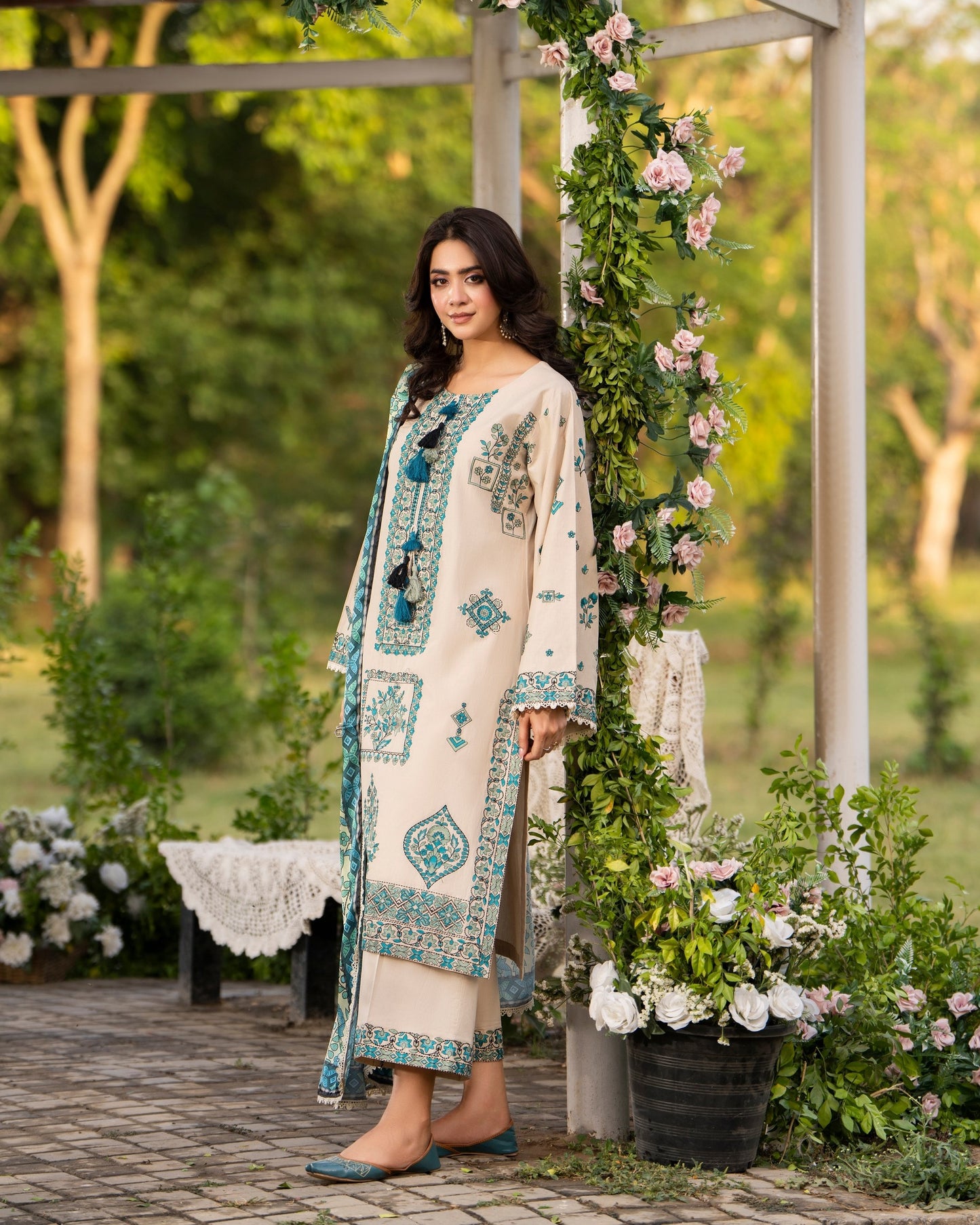 Karma Sunehri 1576 Sand Beige