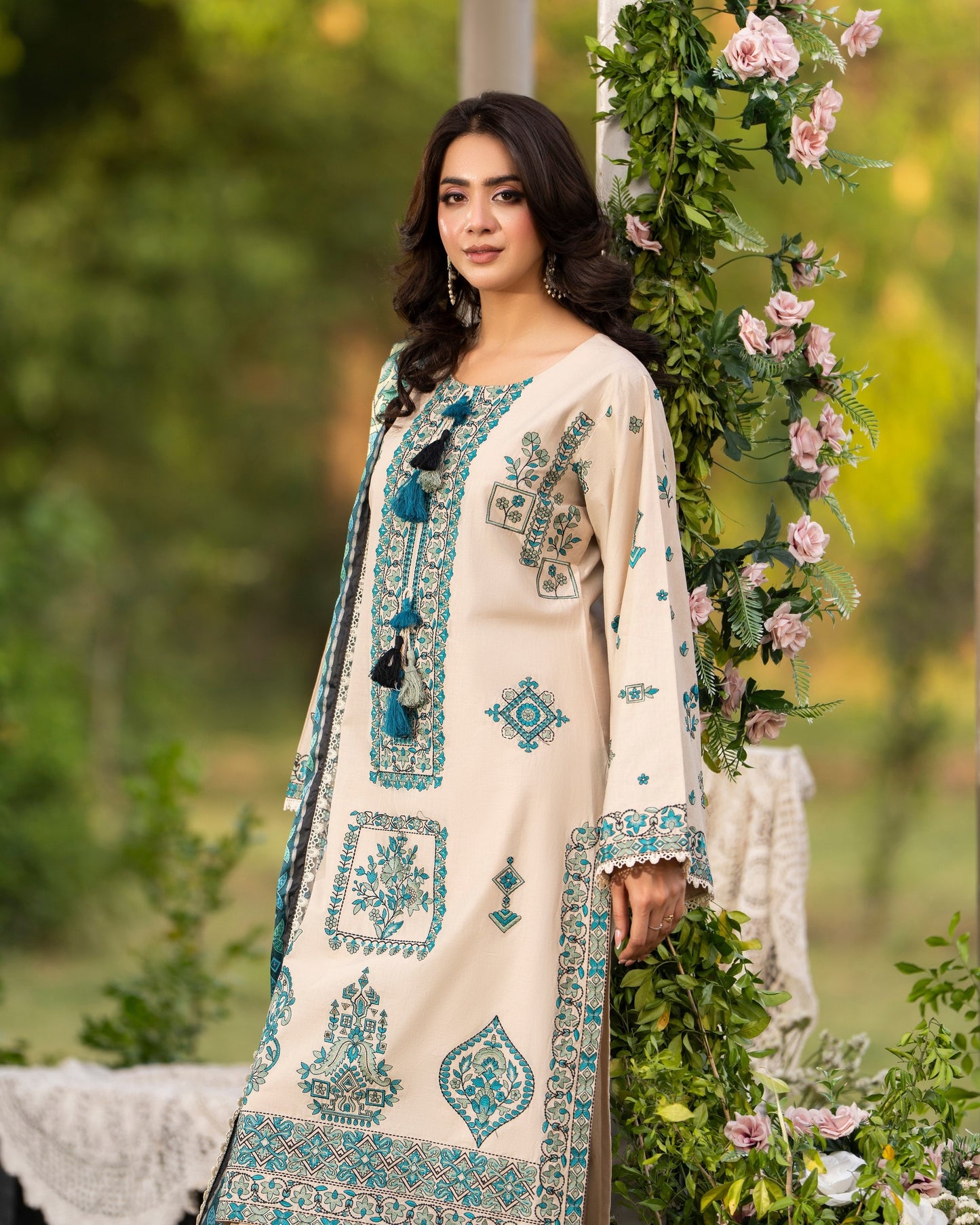 Karma Sunehri 1576 Sand Beige