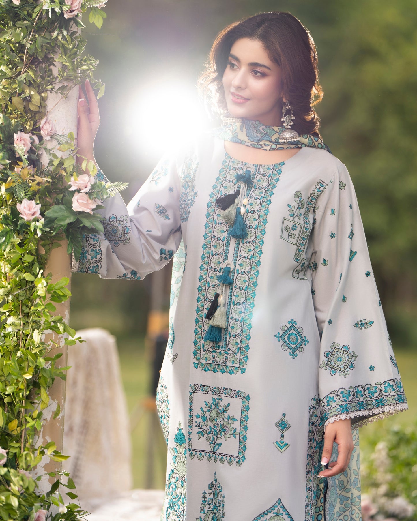 Karma Sunehri 1576 Mist Grey
