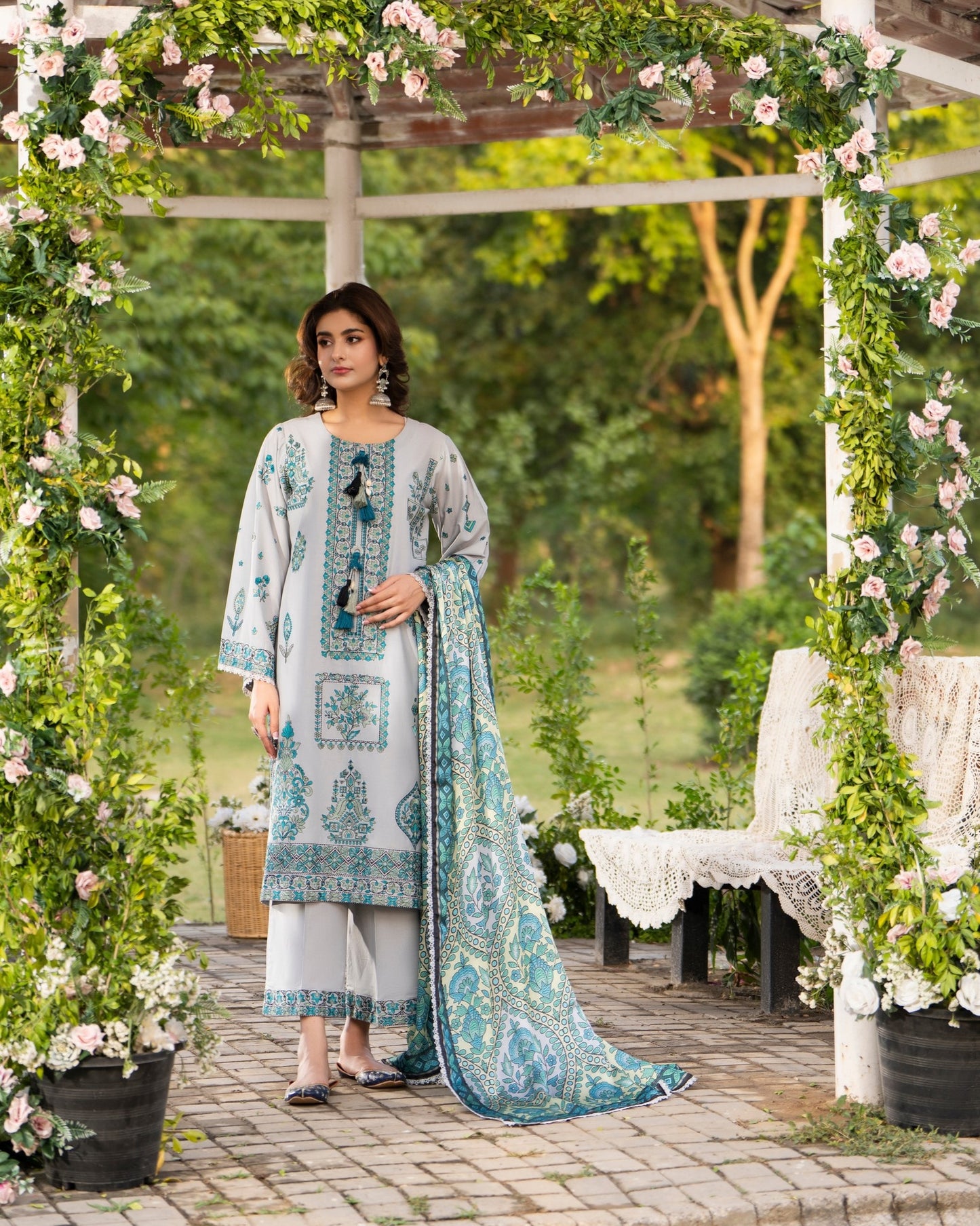Karma Sunehri 1576 Mist Grey