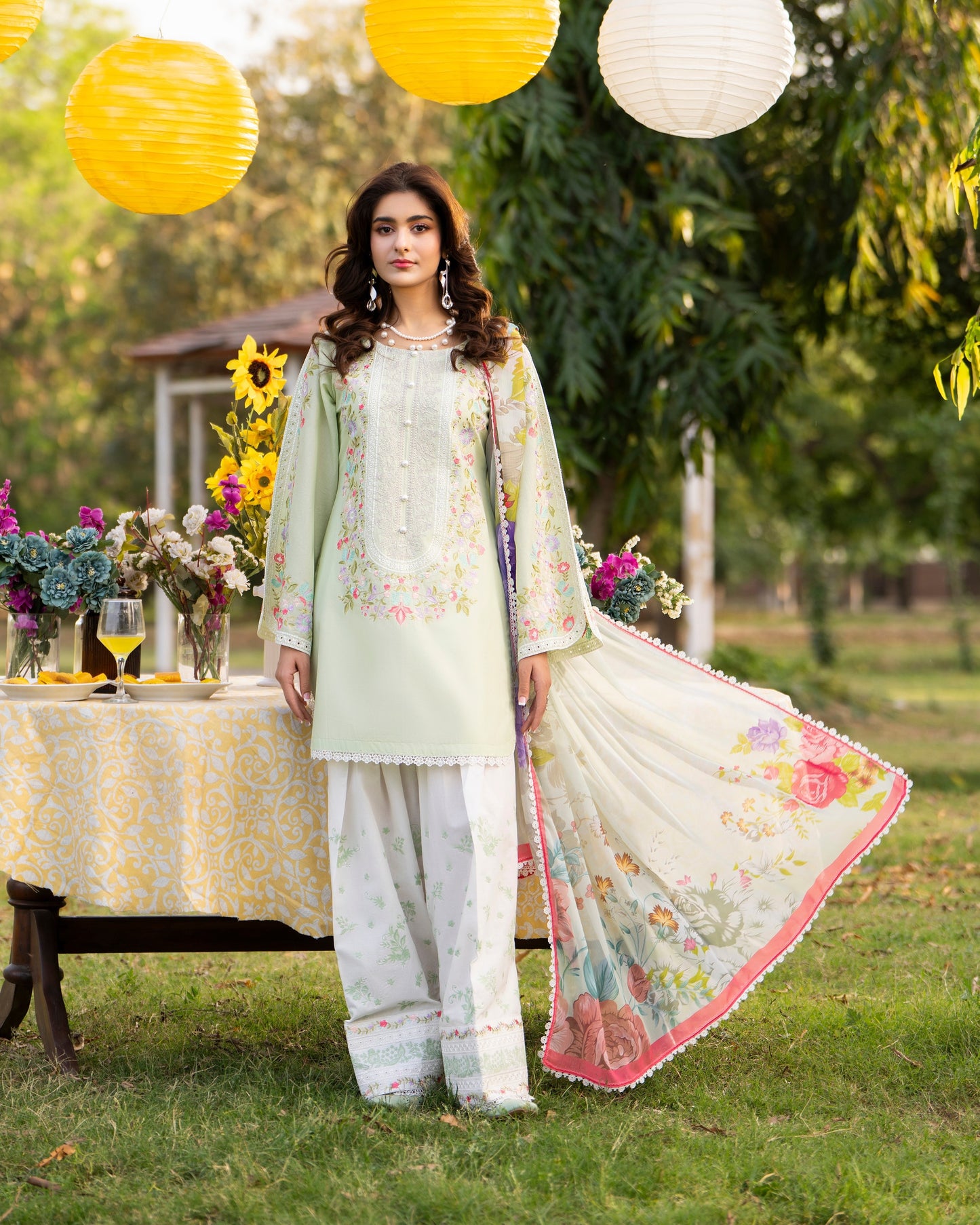 Karma Sunehri 1575 Antique Moss